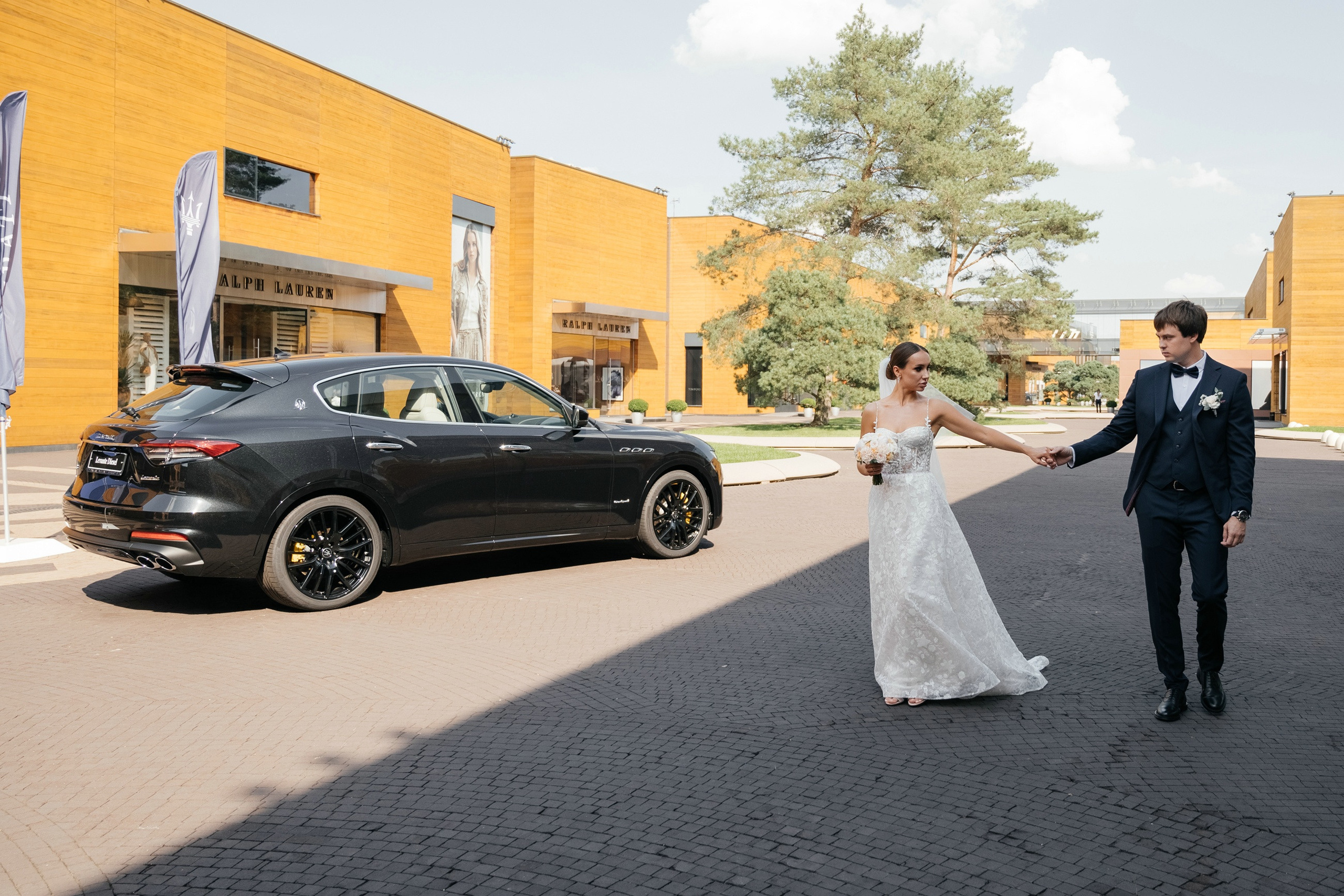 Свадебная фотосессия утра невесты в апартаментах Москва-Сити. Свадебный и семейный фотограф в Москве Светлана Зоткина