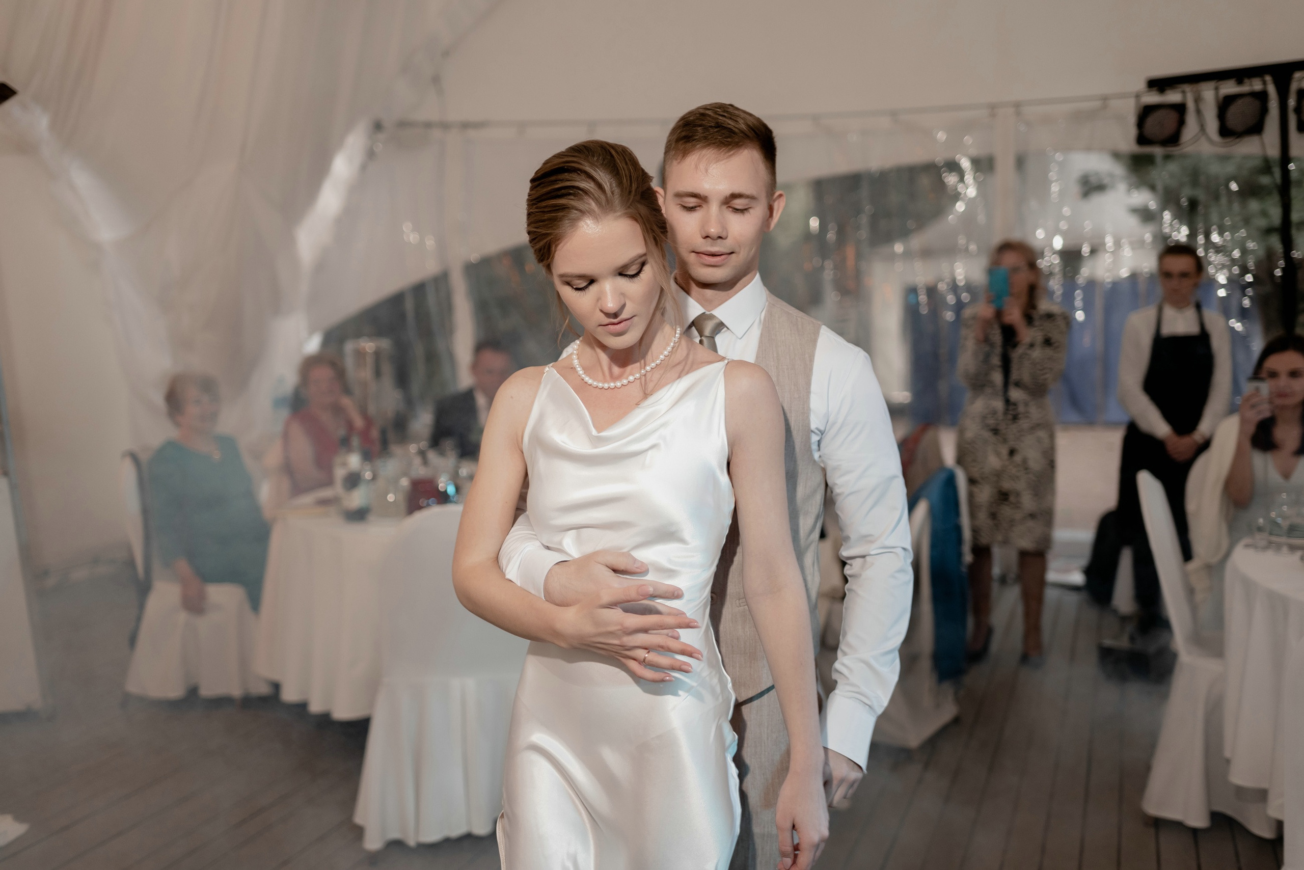 Выездная регистрация брака в парке Кусково. Свадебный и семейный фотограф в Москве Светлана Зоткина