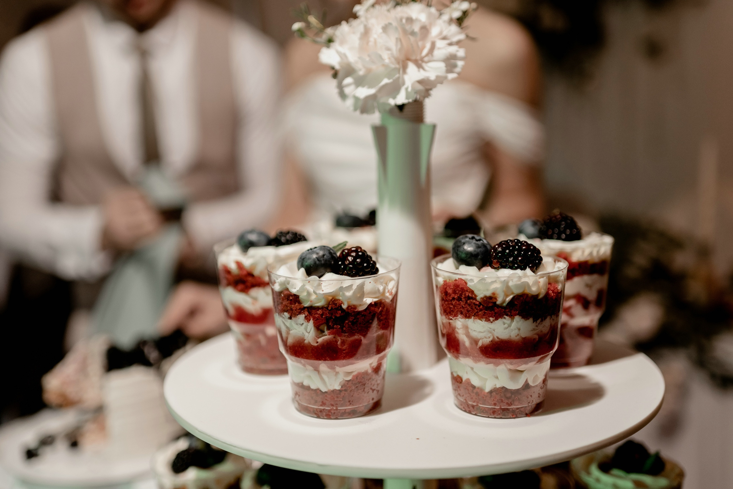 Выездная регистрация брака в парке Кусково. Свадебный и семейный фотограф в Москве Светлана Зоткина