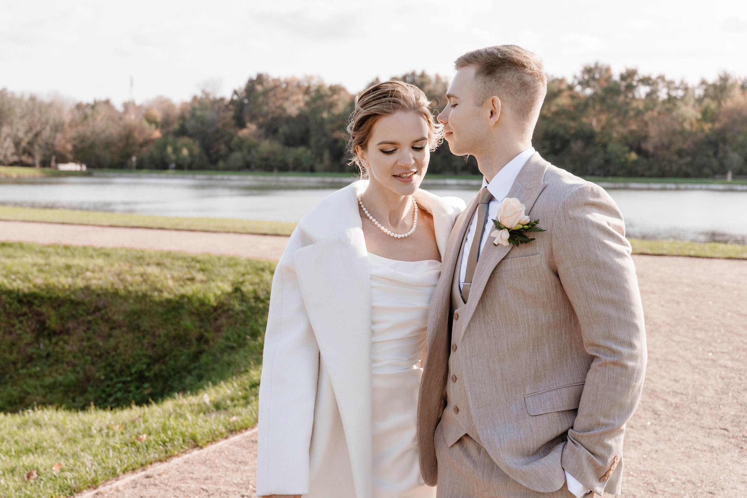 Выездная регистрация брака в парке Кусково. Свадебный и семейный фотограф в Москве Светлана Зоткина
