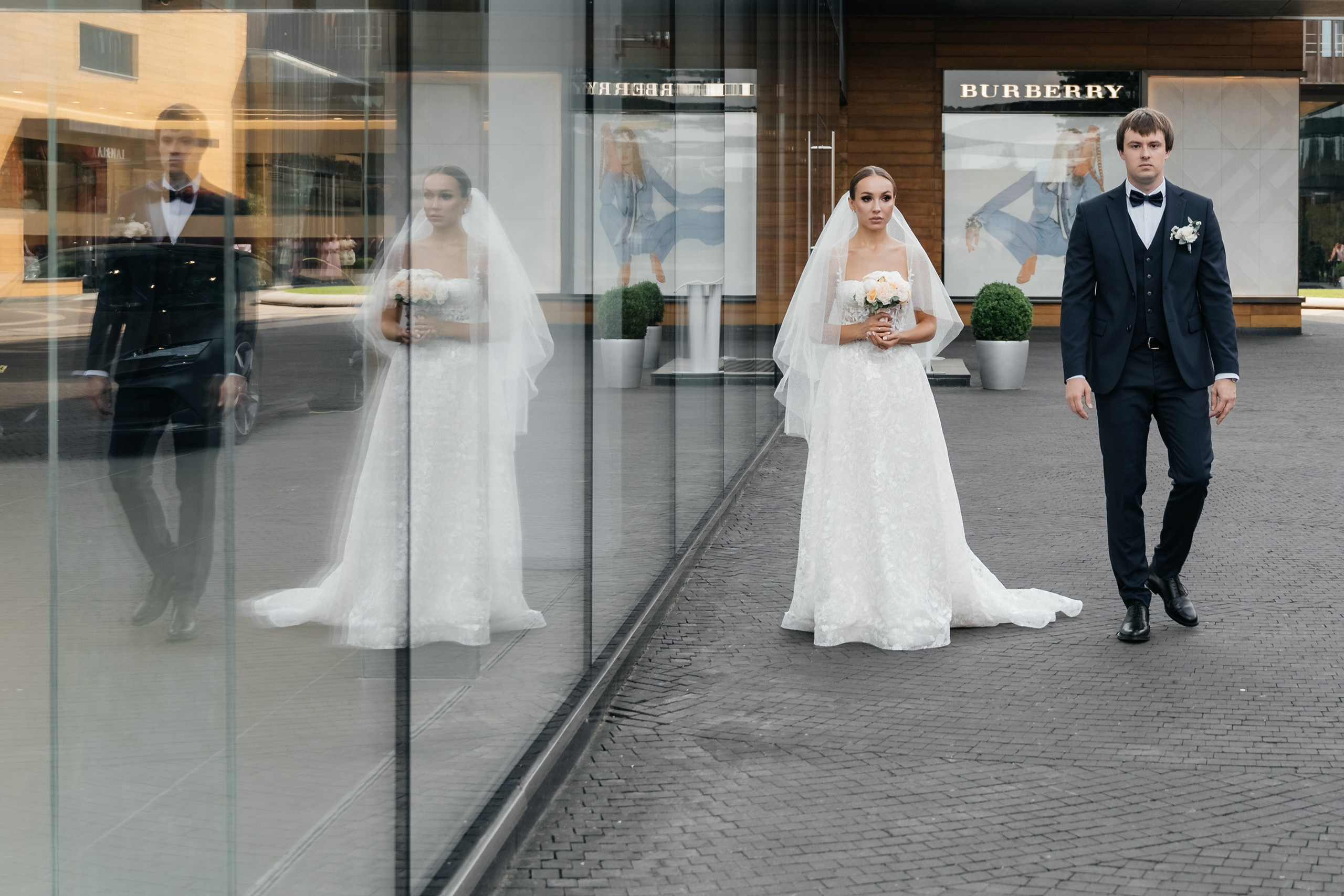 Свадебная фотосессия утра невесты в апартаментах Москва-Сити. Свадебный и семейный фотограф в Москве Светлана Зоткина