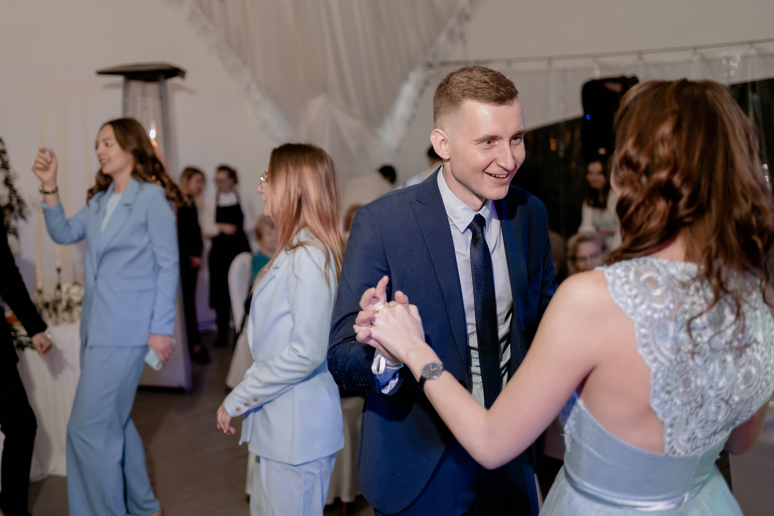 Выездная регистрация брака в парке Кусково. Свадебный и семейный фотограф в Москве Светлана Зоткина