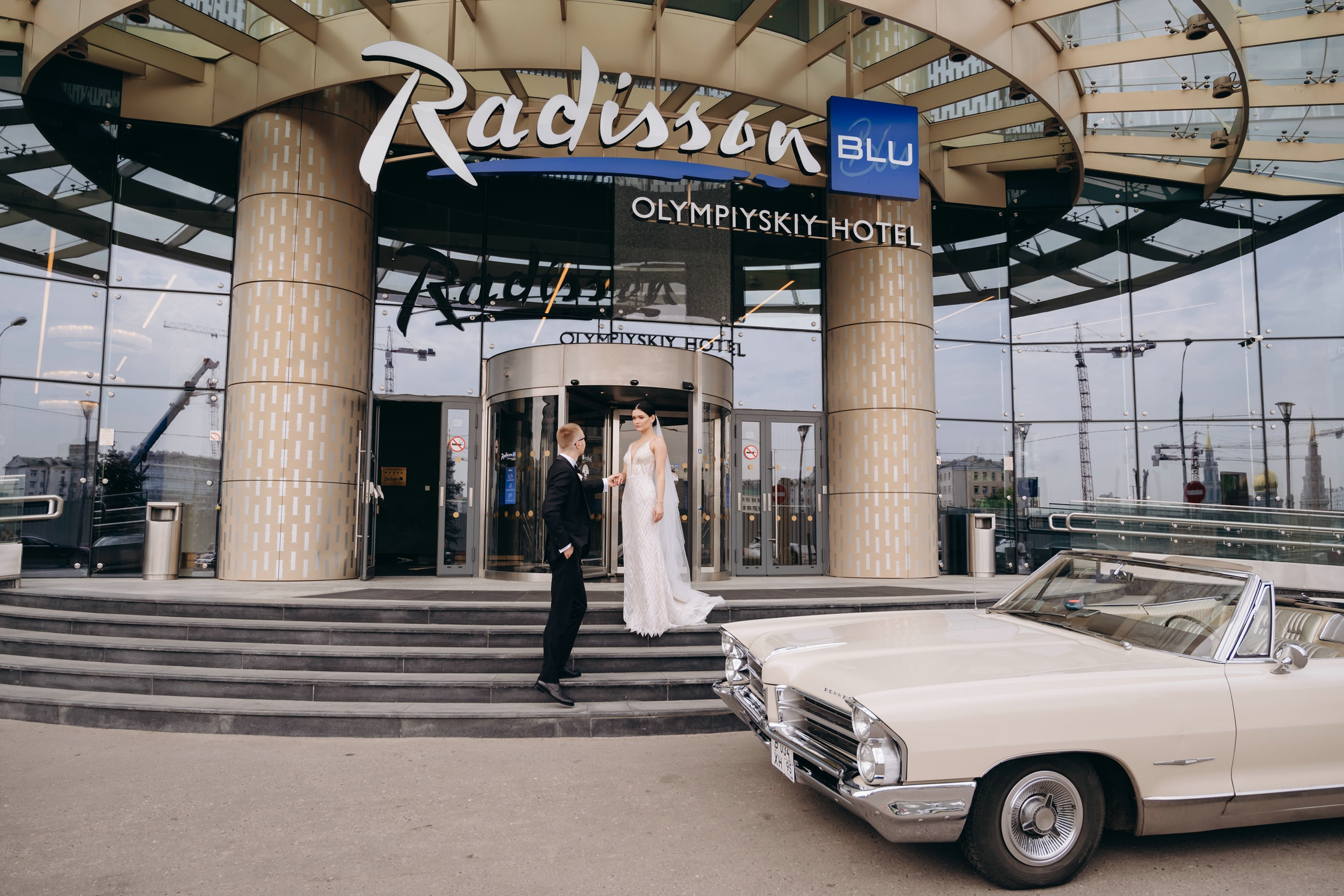 Свадьба в отеле Radisson Blu Olimpiysky. Свадебный и семейный фотограф в Москве Светлана Зоткина