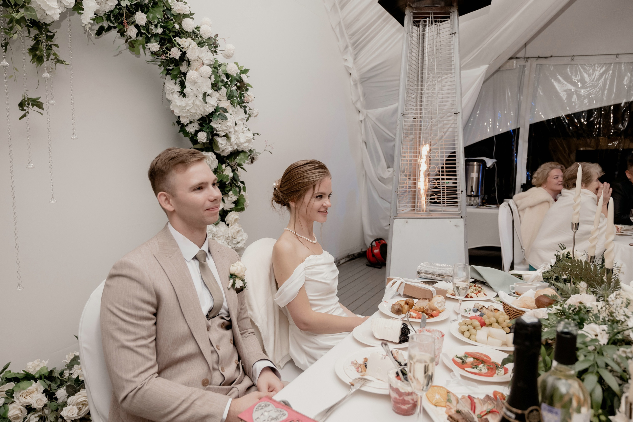 Выездная регистрация брака в парке Кусково. Свадебный и семейный фотограф в Москве Светлана Зоткина