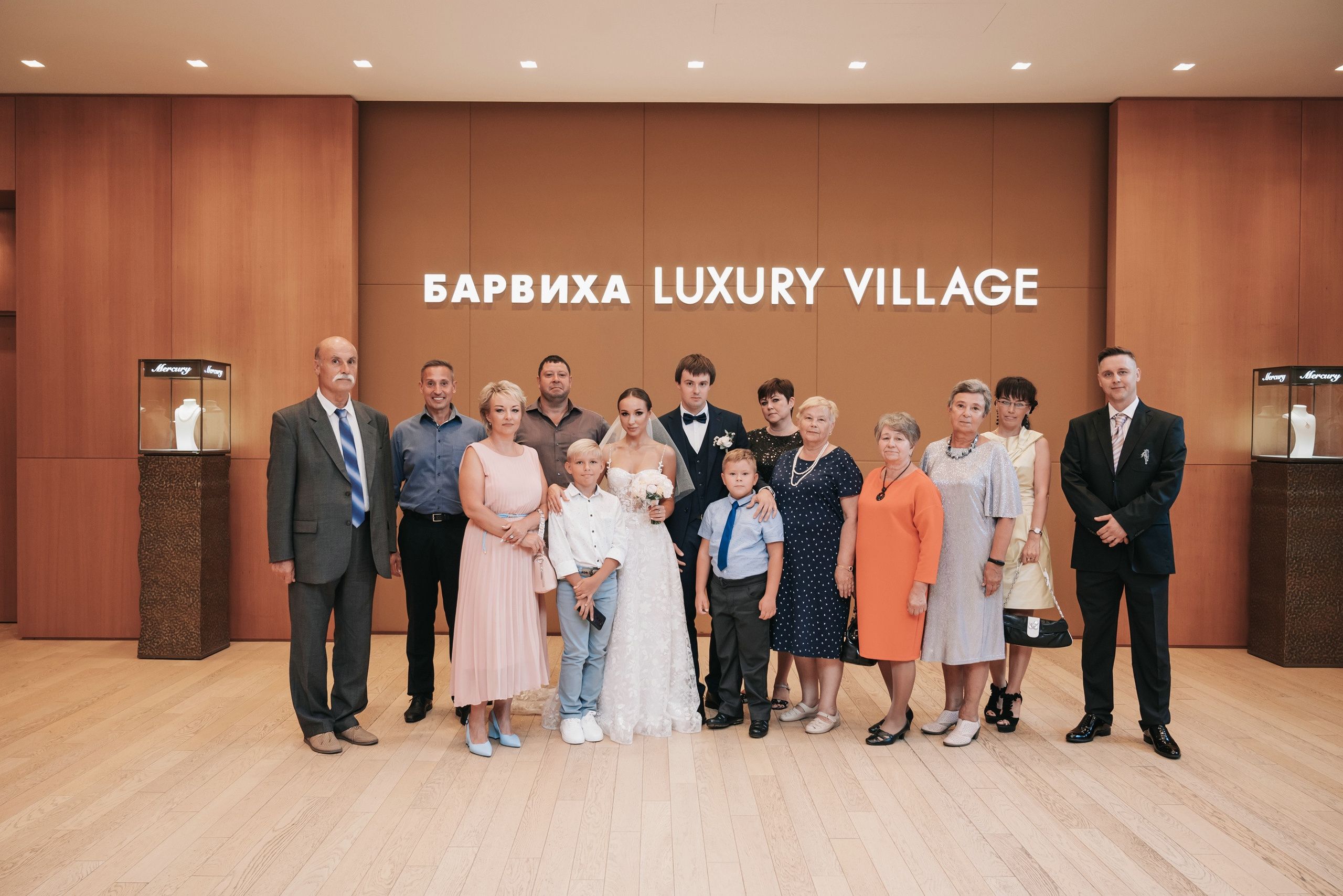 Свадебная фотосессия утра невесты в апартаментах Москва-Сити. Свадебный и семейный фотограф в Москве Светлана Зоткина