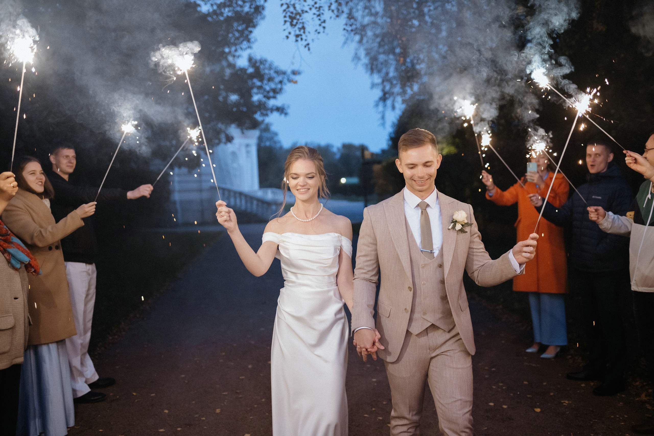 Выездная регистрация брака в парке Кусково. Свадебный и семейный фотограф в Москве Светлана Зоткина