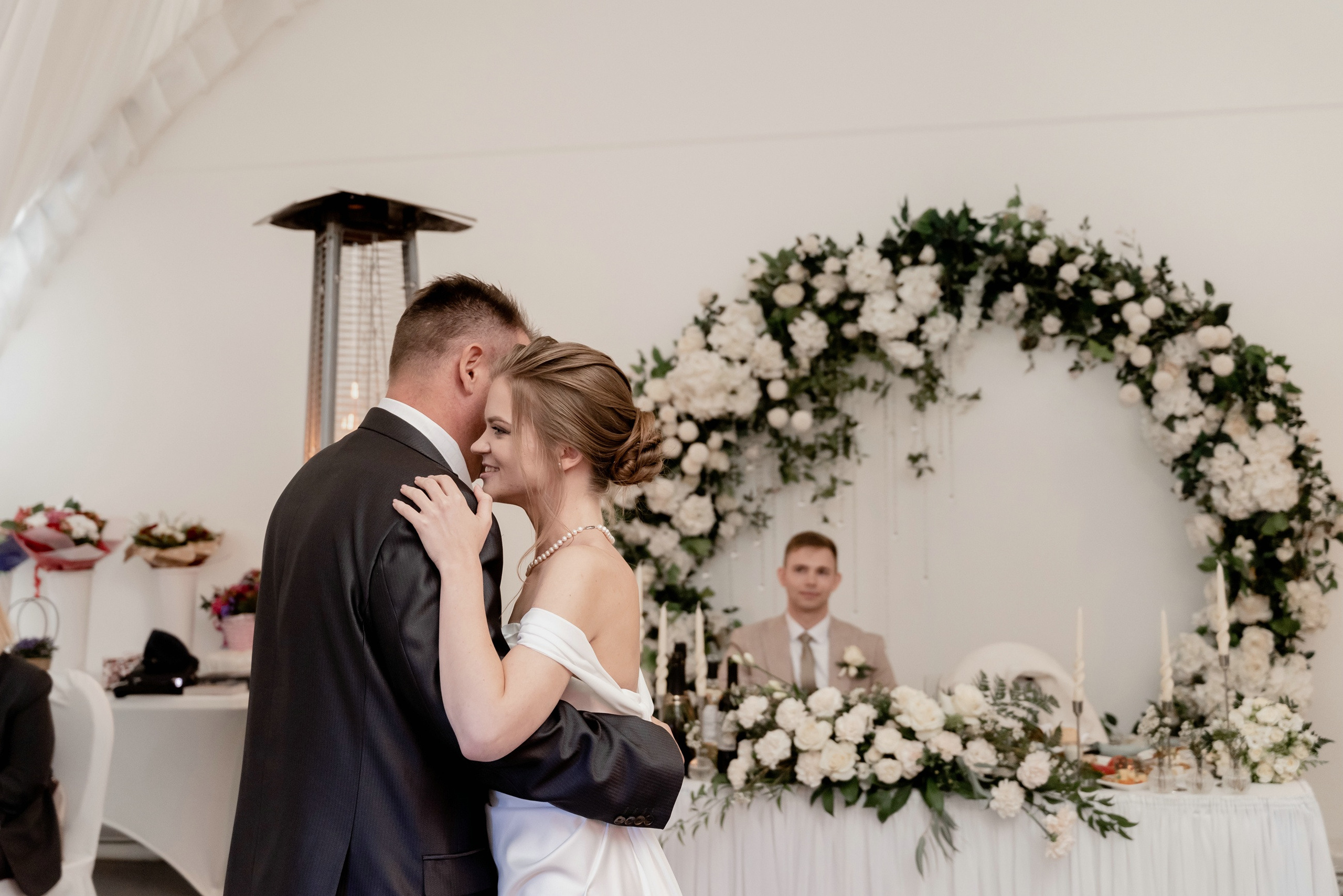 Выездная регистрация брака в парке Кусково. Свадебный и семейный фотограф в Москве Светлана Зоткина