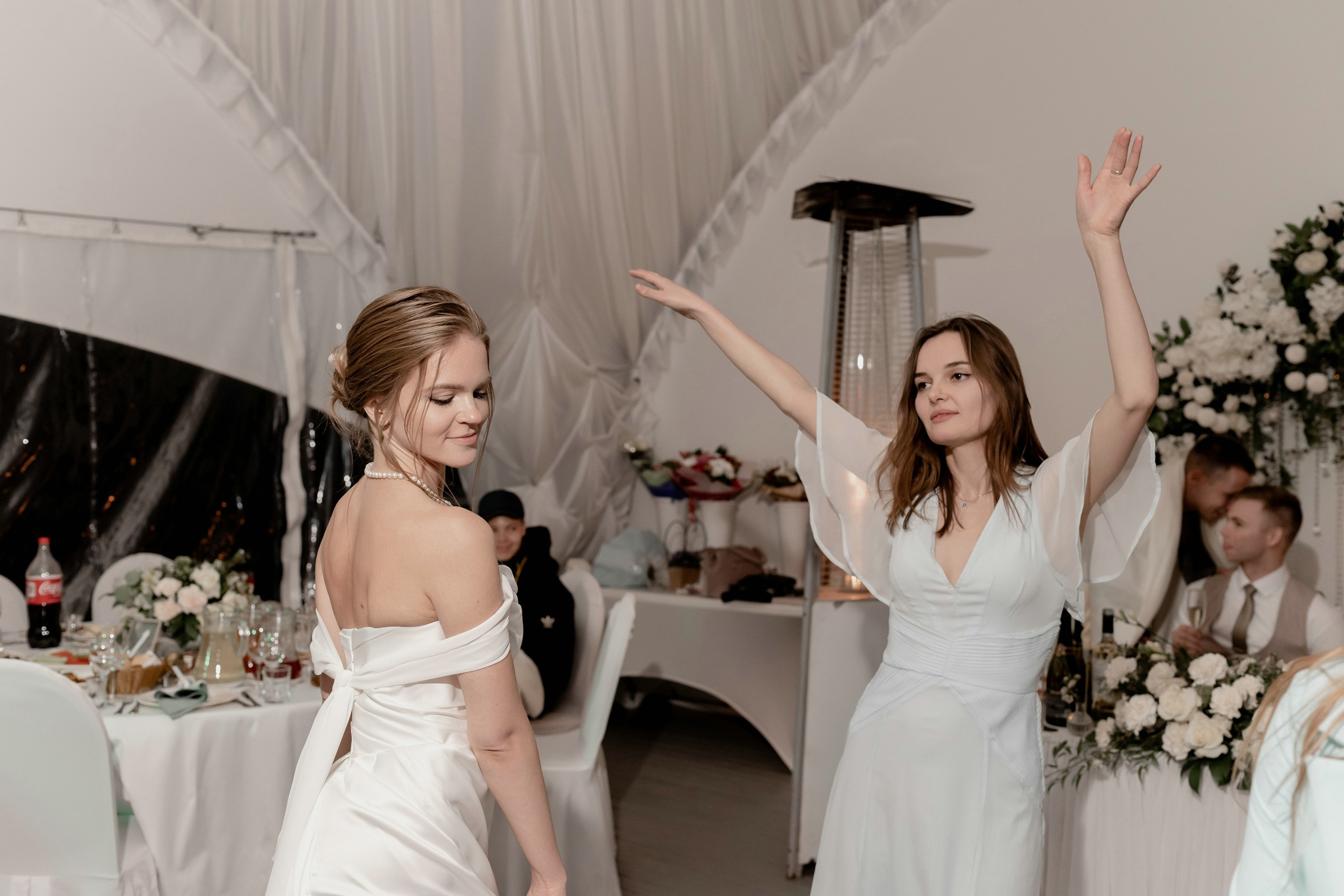 Выездная регистрация брака в парке Кусково. Свадебный и семейный фотограф в Москве Светлана Зоткина