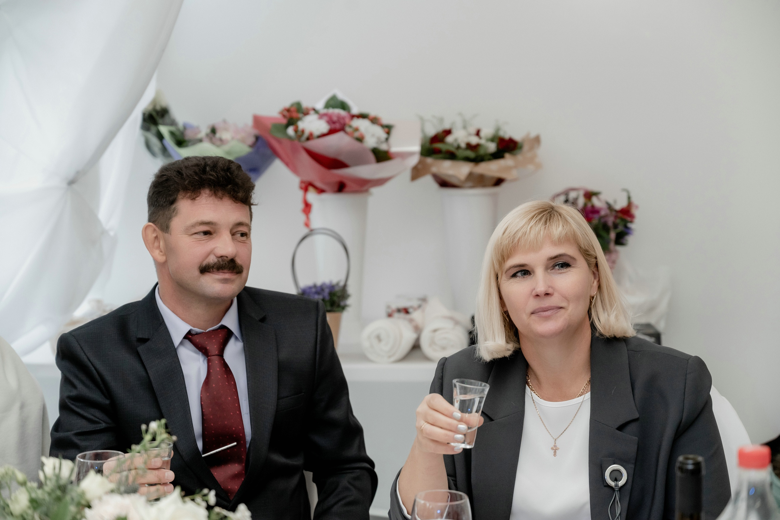 Выездная регистрация брака в парке Кусково. Свадебный и семейный фотограф в Москве Светлана Зоткина