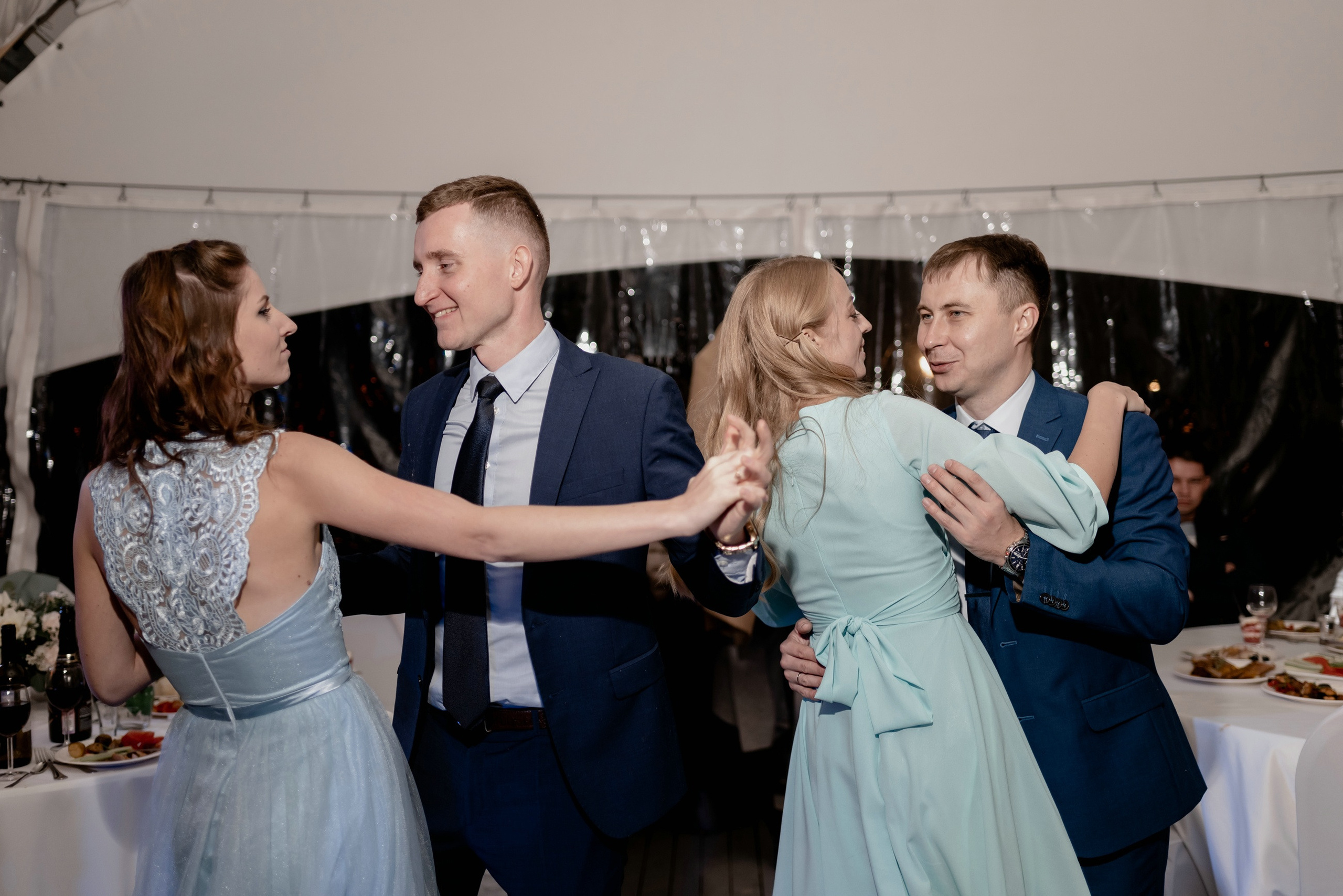 Выездная регистрация брака в парке Кусково. Свадебный и семейный фотограф в Москве Светлана Зоткина