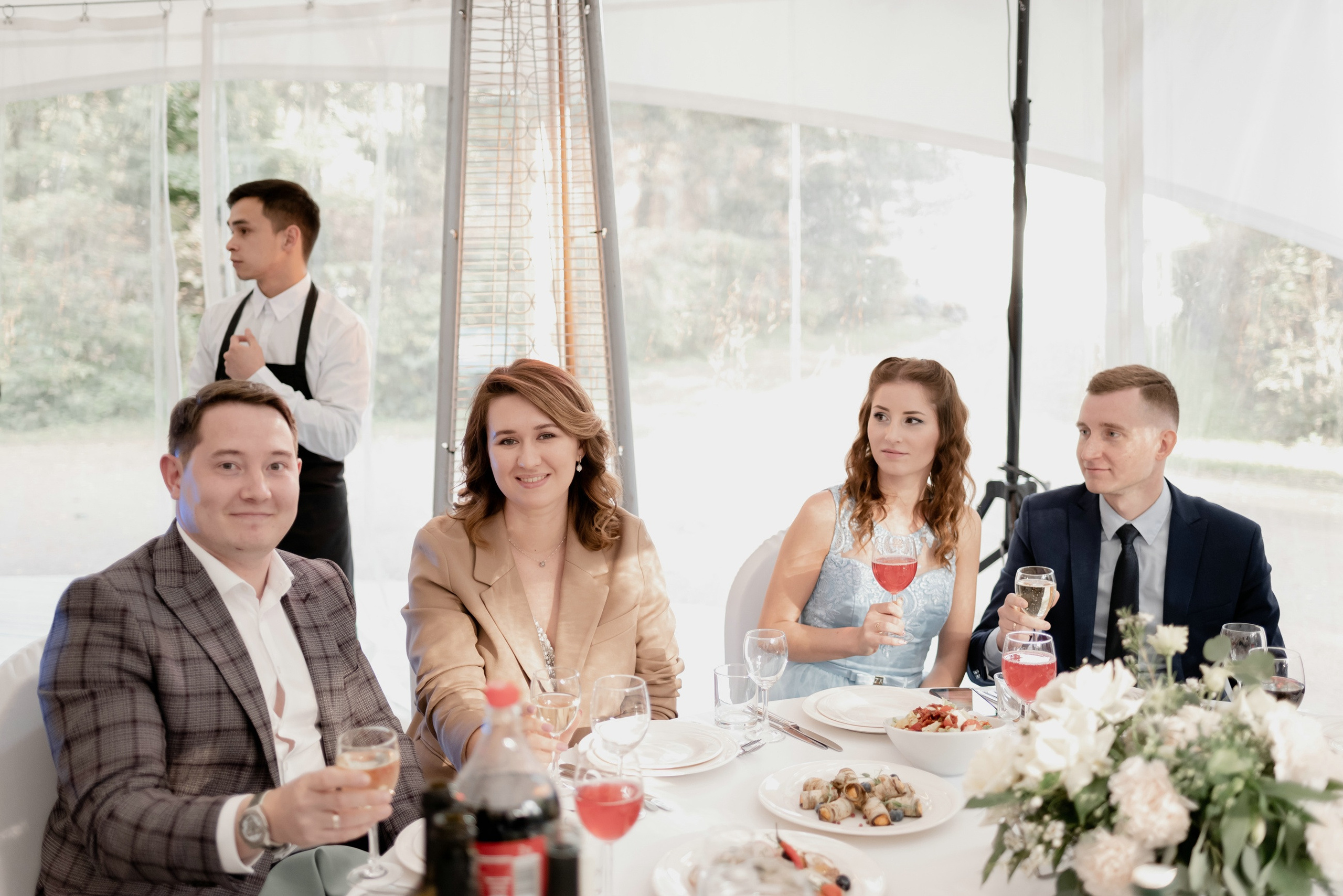 Выездная регистрация брака в парке Кусково. Свадебный и семейный фотограф в Москве Светлана Зоткина