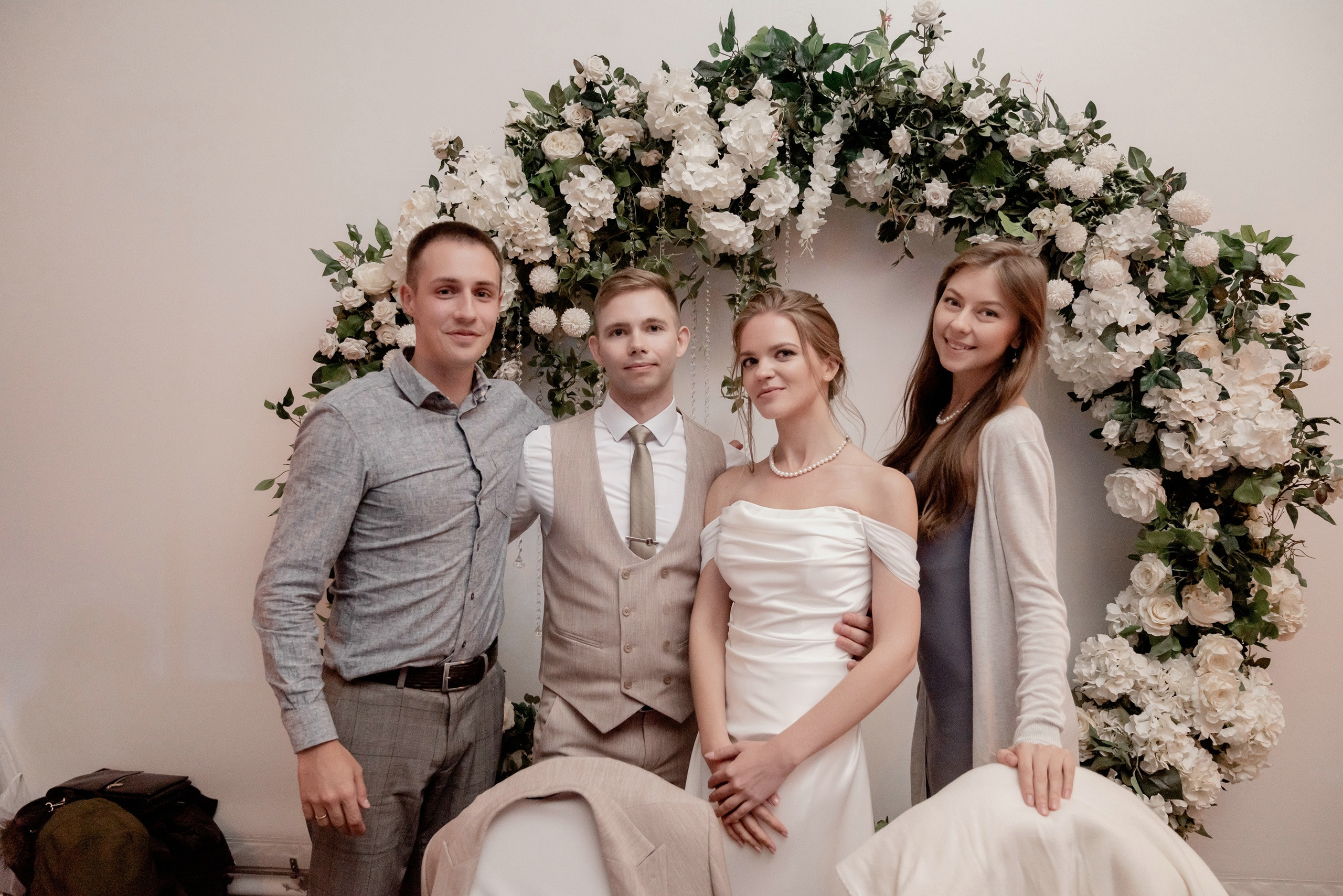 Выездная регистрация брака в парке Кусково. Свадебный и семейный фотограф в Москве Светлана Зоткина