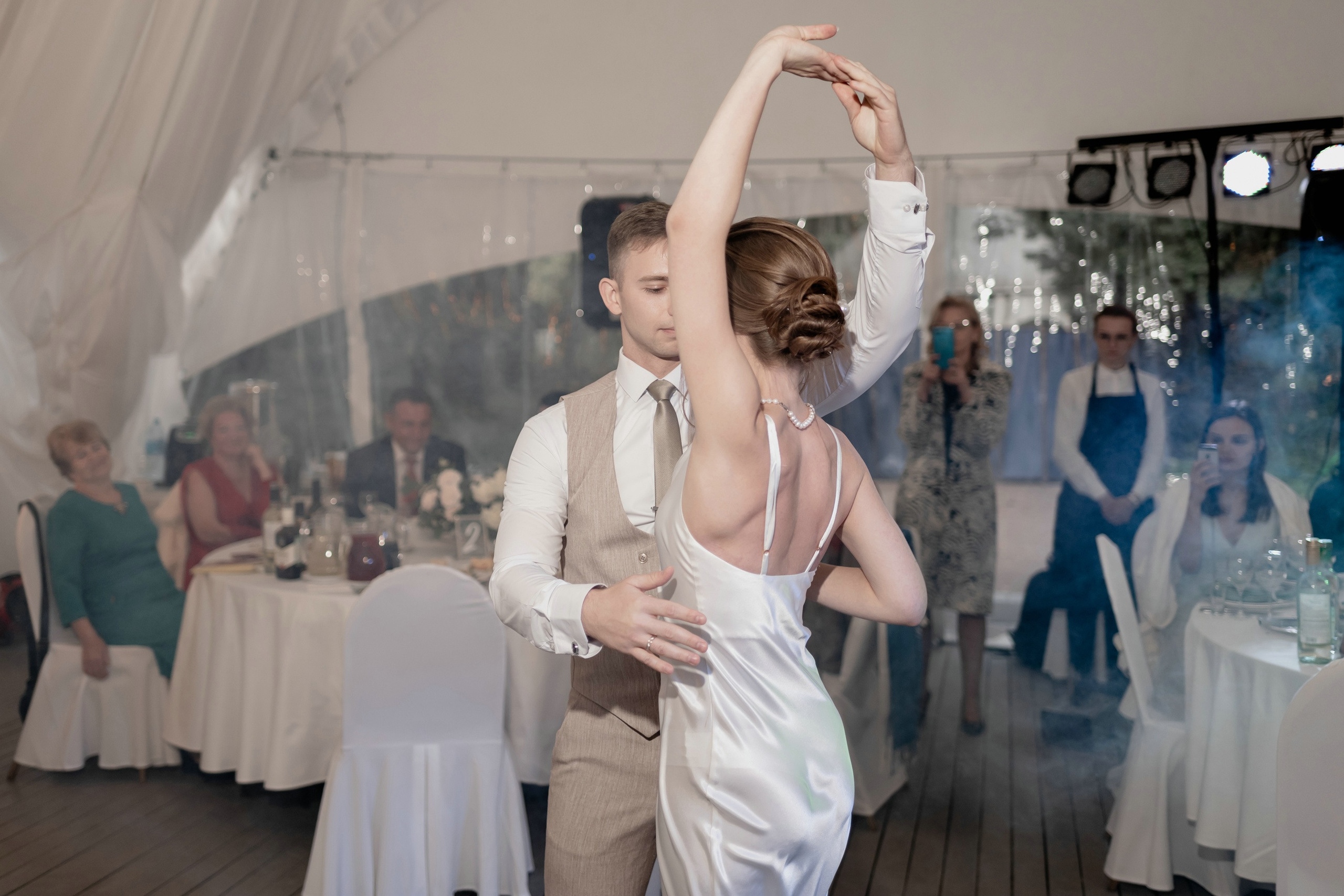 Выездная регистрация брака в парке Кусково. Свадебный и семейный фотограф в Москве Светлана Зоткина