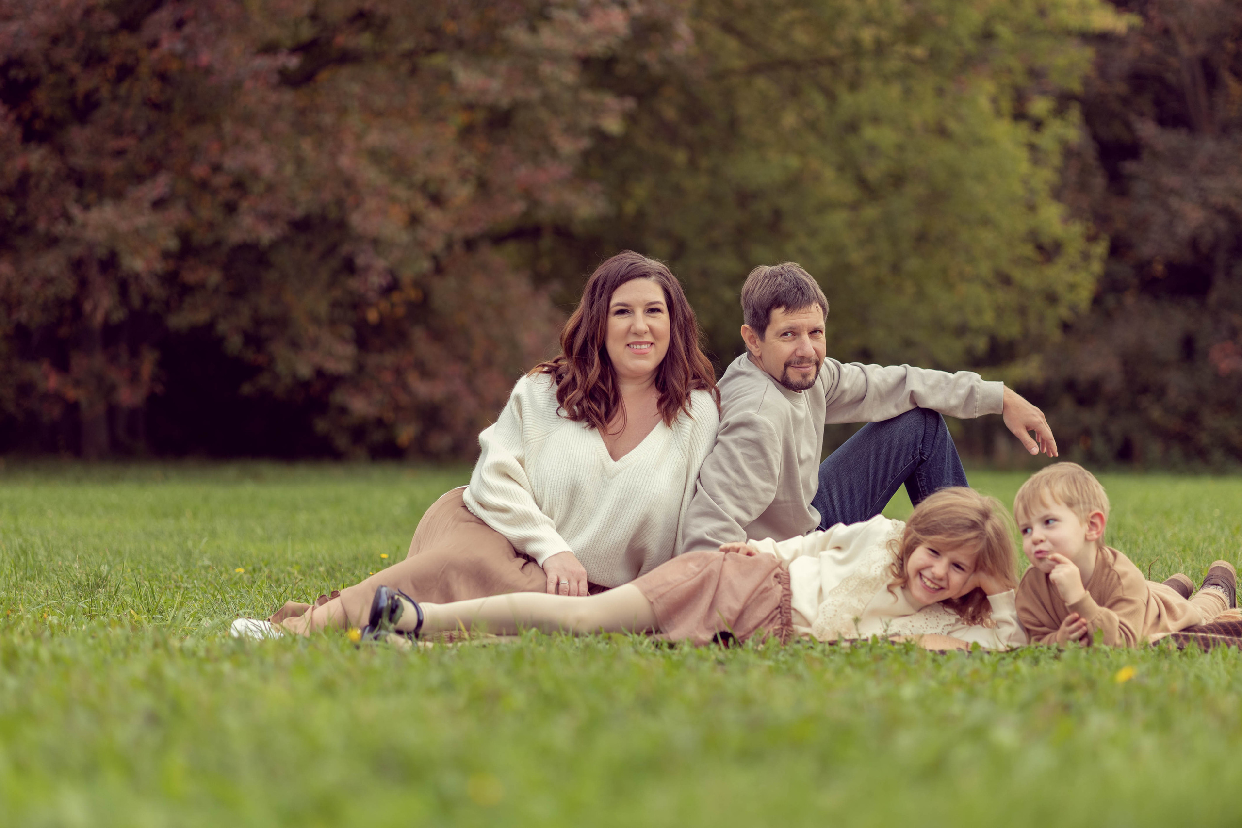 Семейная съёмка на природе. Женский и семейный фотограф в Москве Ирина Вертебная