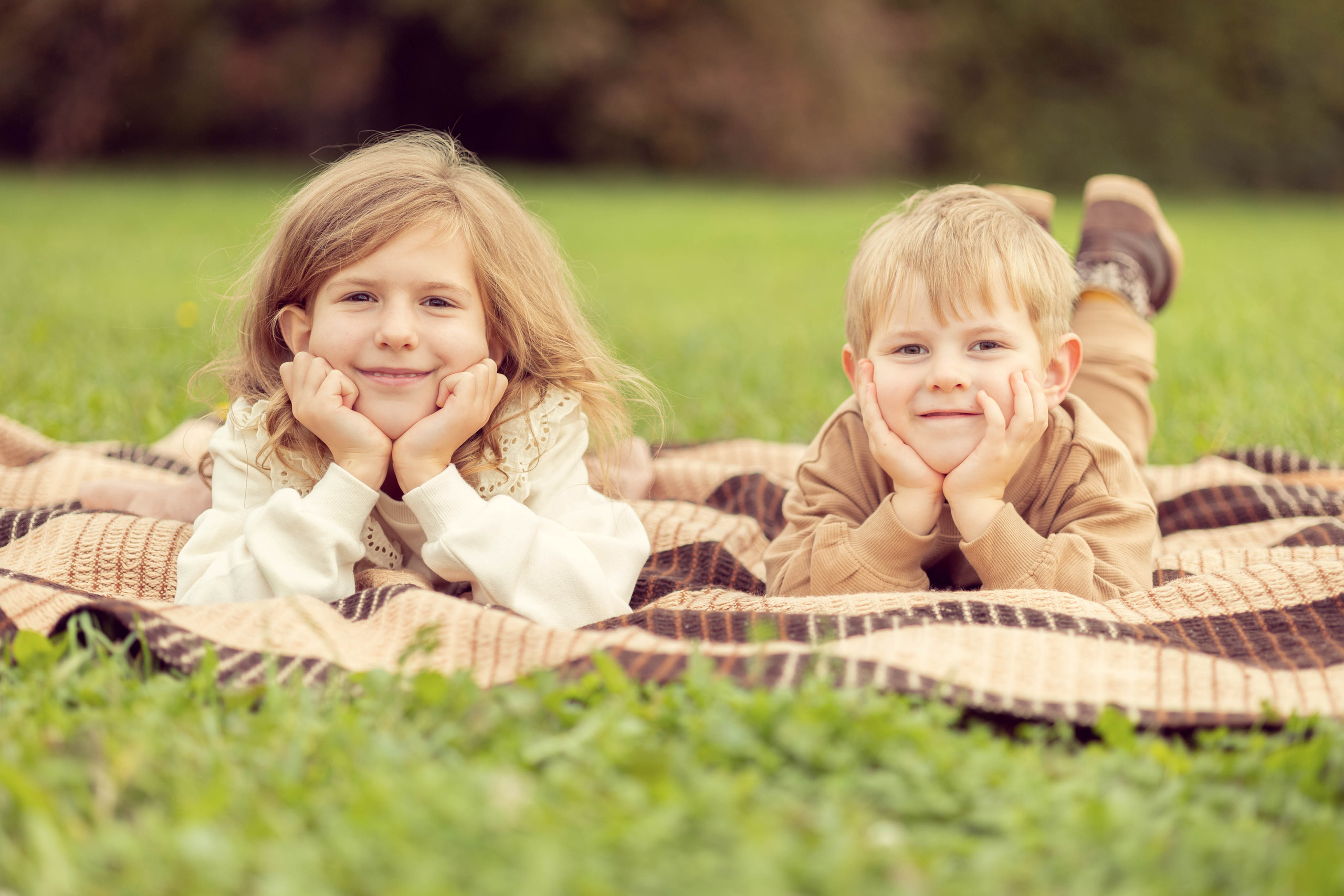 Семейная съёмка на природе. Женский и семейный фотограф в Москве Ирина Вертебная