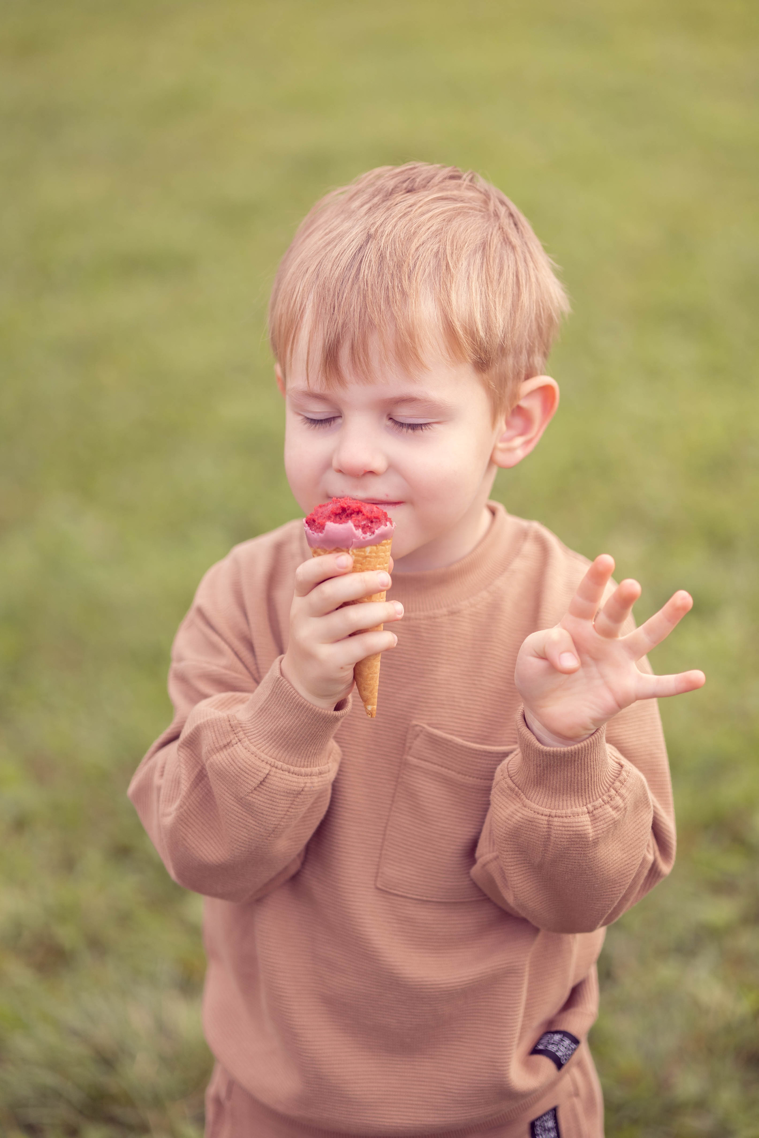 Семейная съёмка на природе. Женский и семейный фотограф в Москве Ирина Вертебная