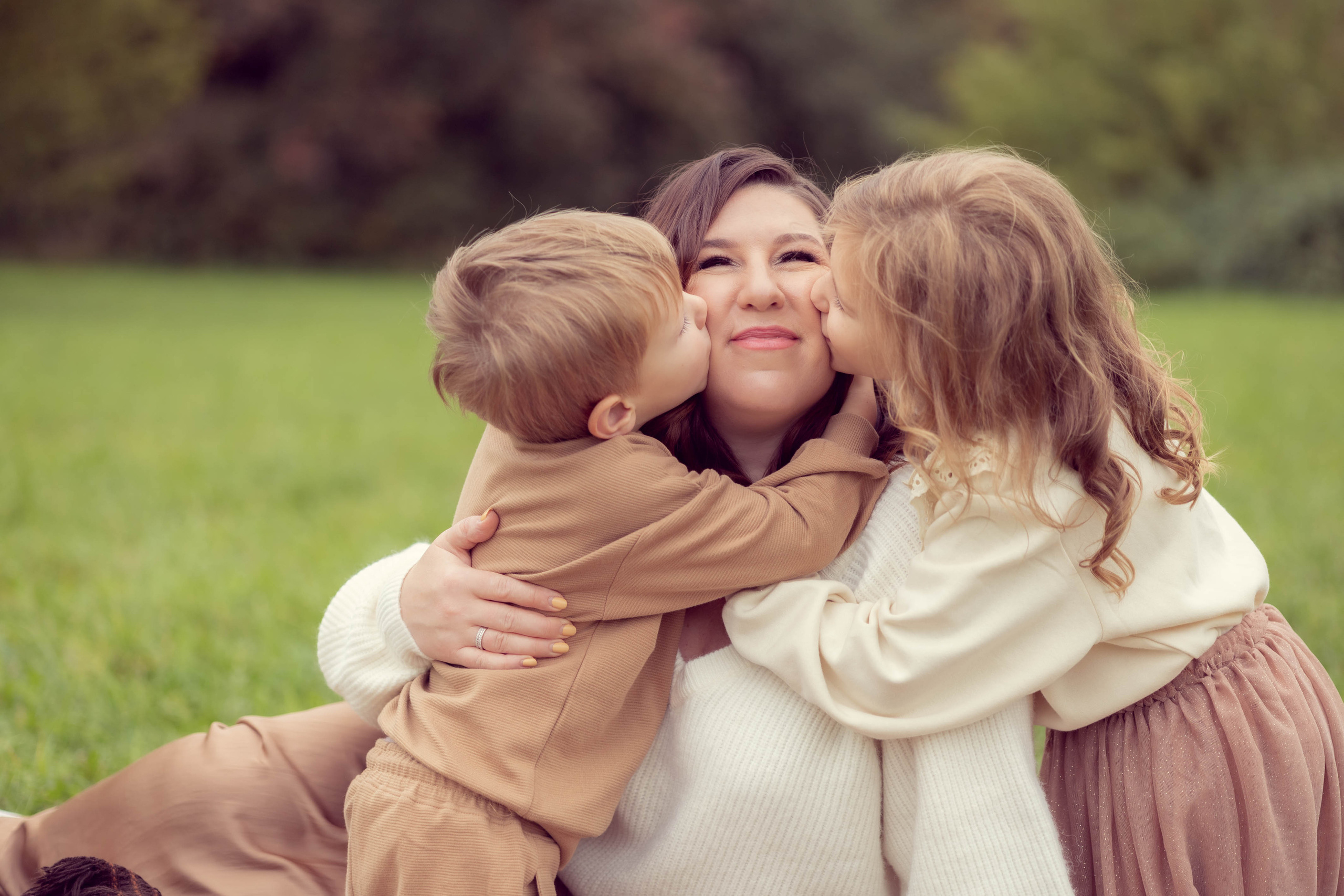 Семейная съёмка на природе. Женский и семейный фотограф в Москве Ирина Вертебная