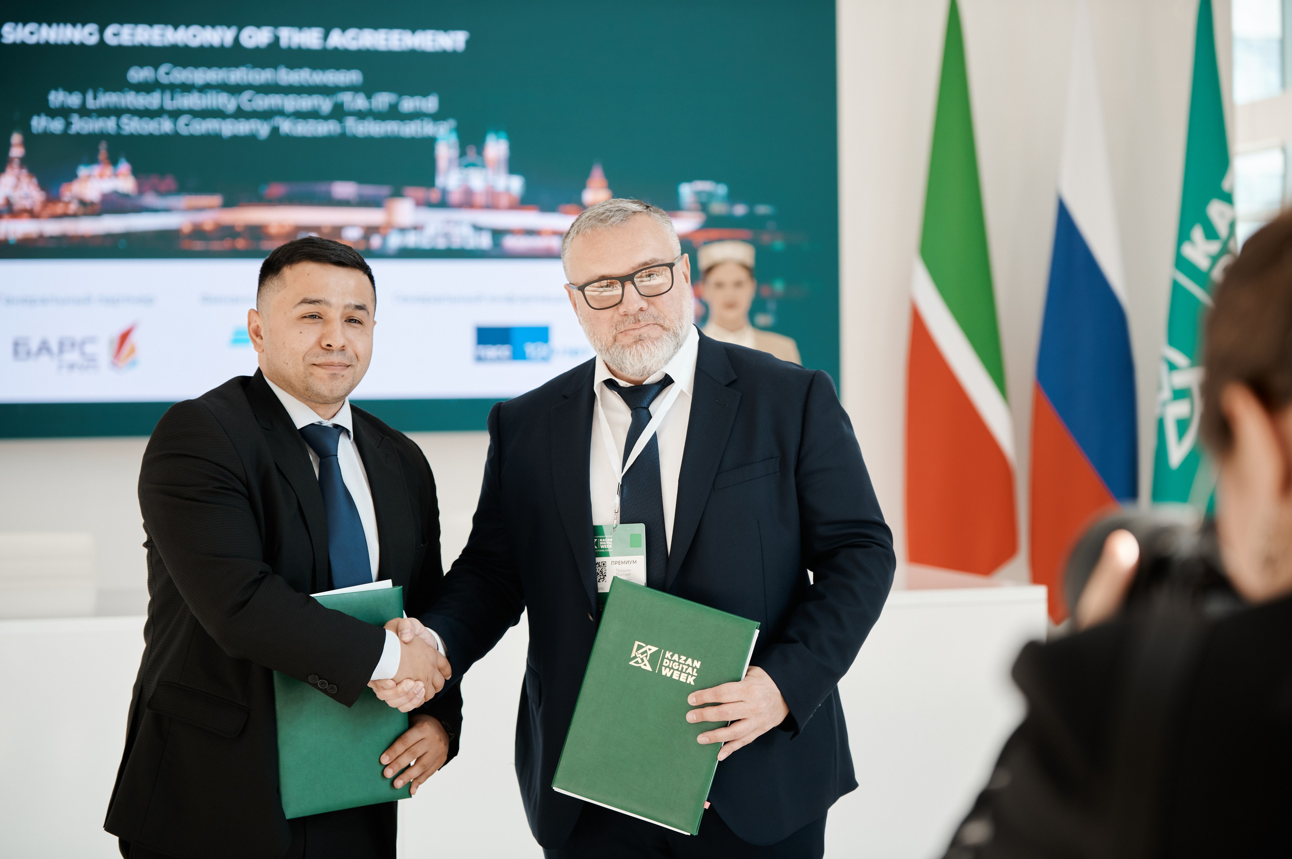 Kazan Digital Week 2025. Коммерческий фотограф в Казани Ксения Добролюбова