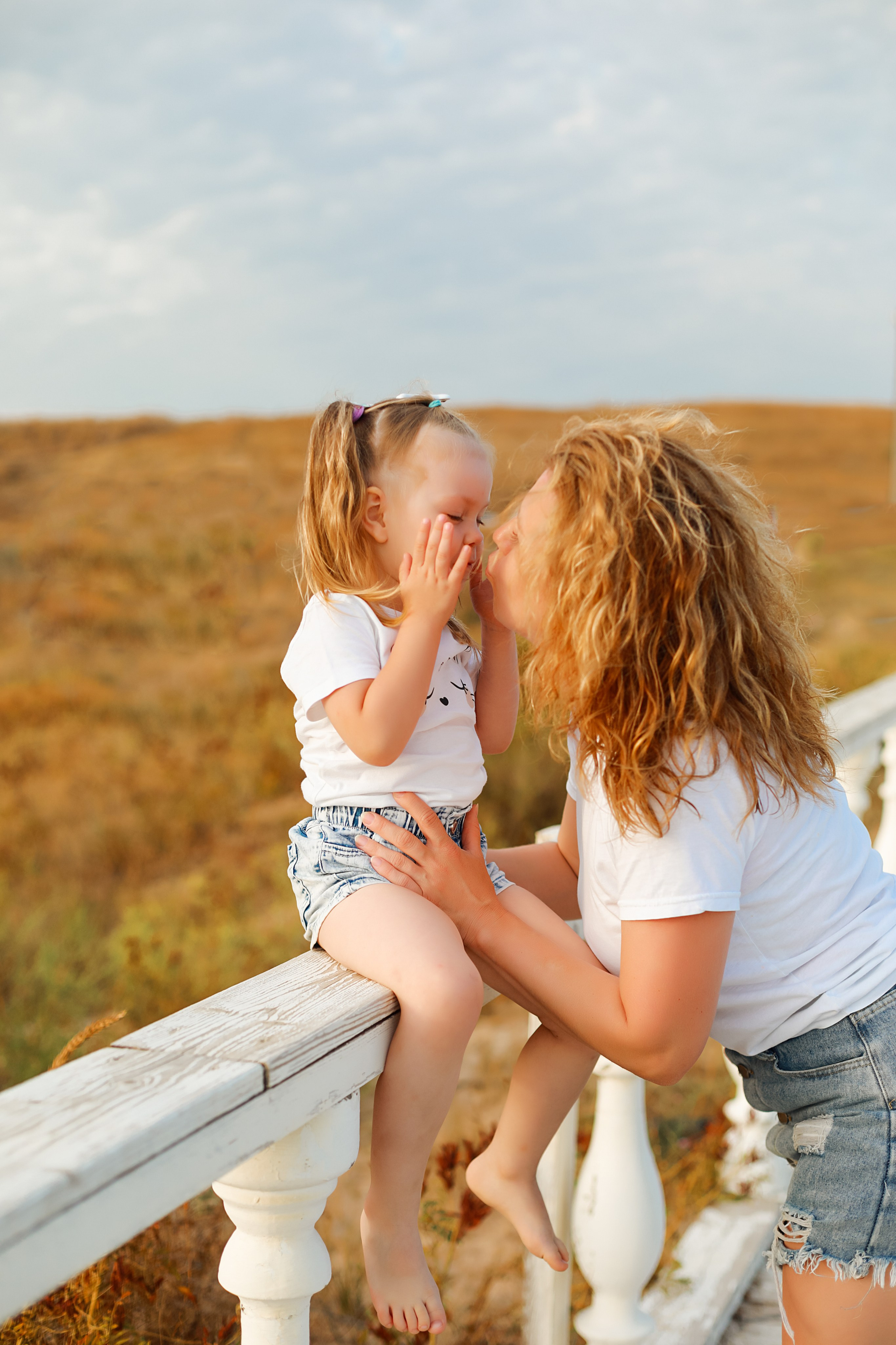 Выездная семейная фотосессия у моря. Https://malovafoto.ru