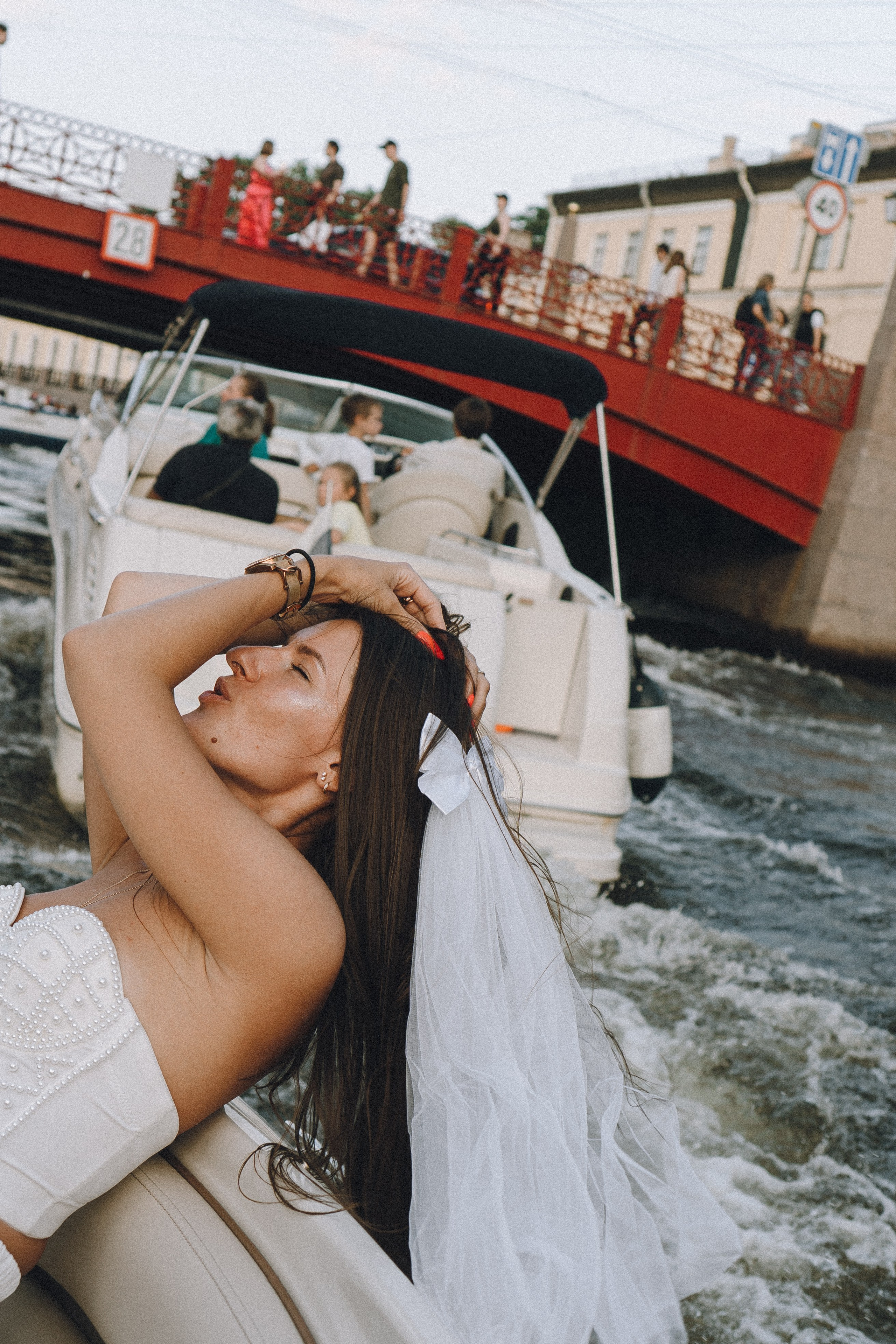 ДЕВИЧНИК НА КАТЕРЕ. Профессиональный фотограф, Санкт-Петербург — Виктория Богомолова