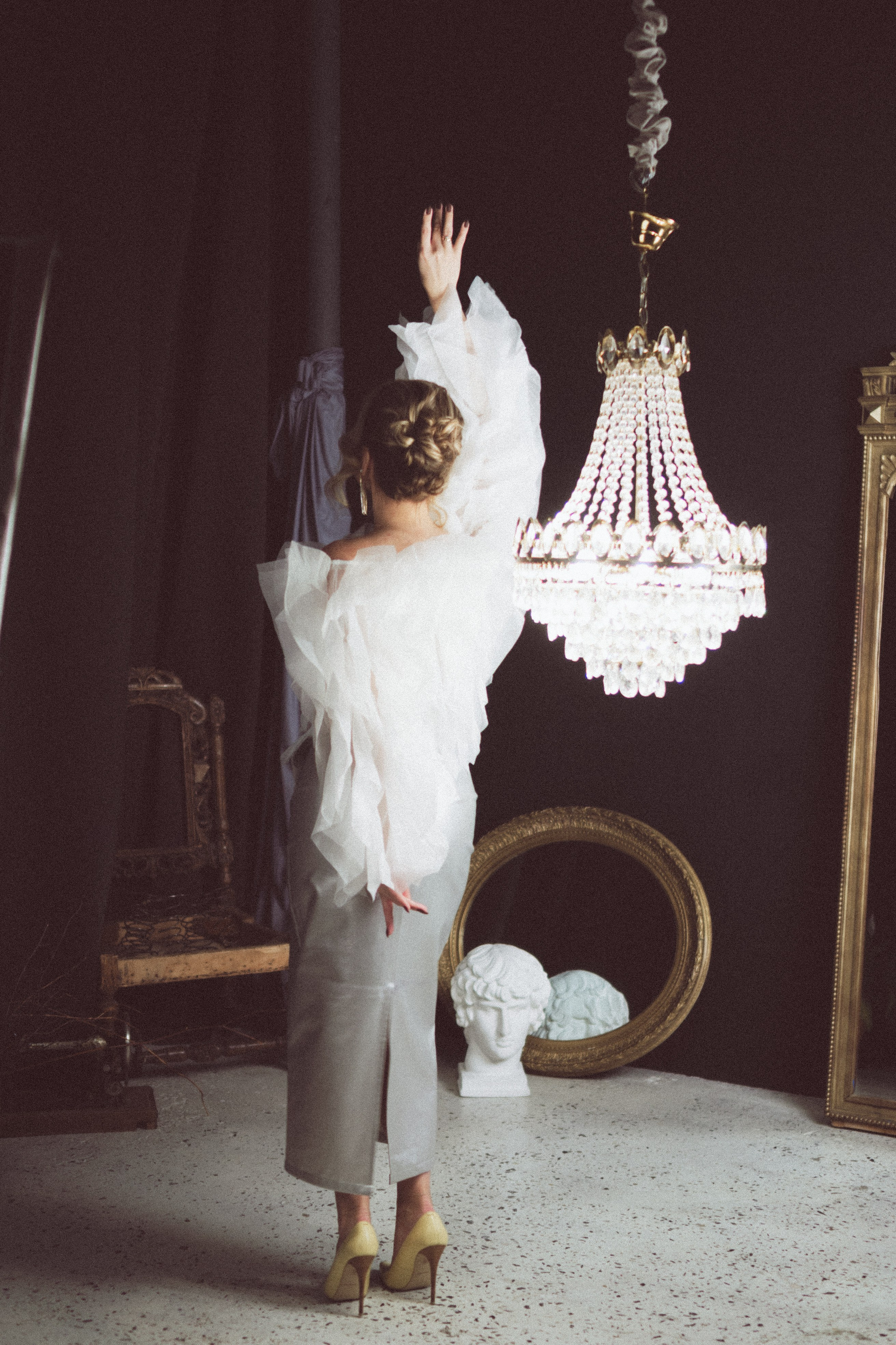 НОВОГОДНЯЯ ФОТОСЕСИИЯ В СТУДИИ ДЛЯ ДЕВУШКИ И ПРОГУЛКА ПО ЧЕРНЫШЕВСКОЙ. Профессиональный фотограф, Санкт-Петербург — Виктория Богомолова