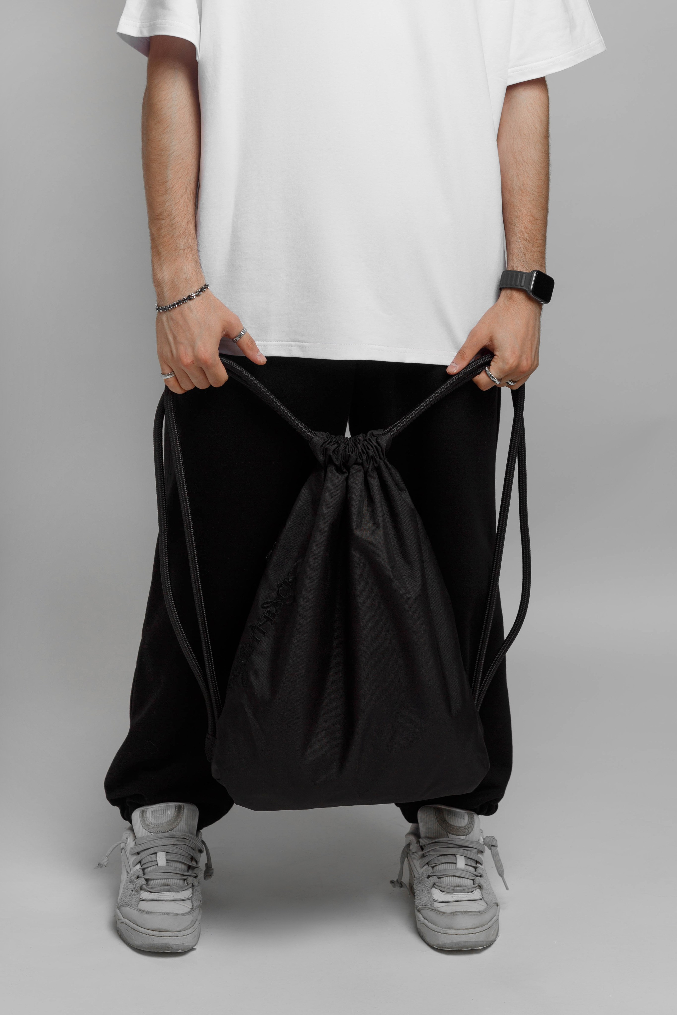 Реклама рюкзаков от Эдгара. Свадебный, предметный и портретный фотограф в Волгограде