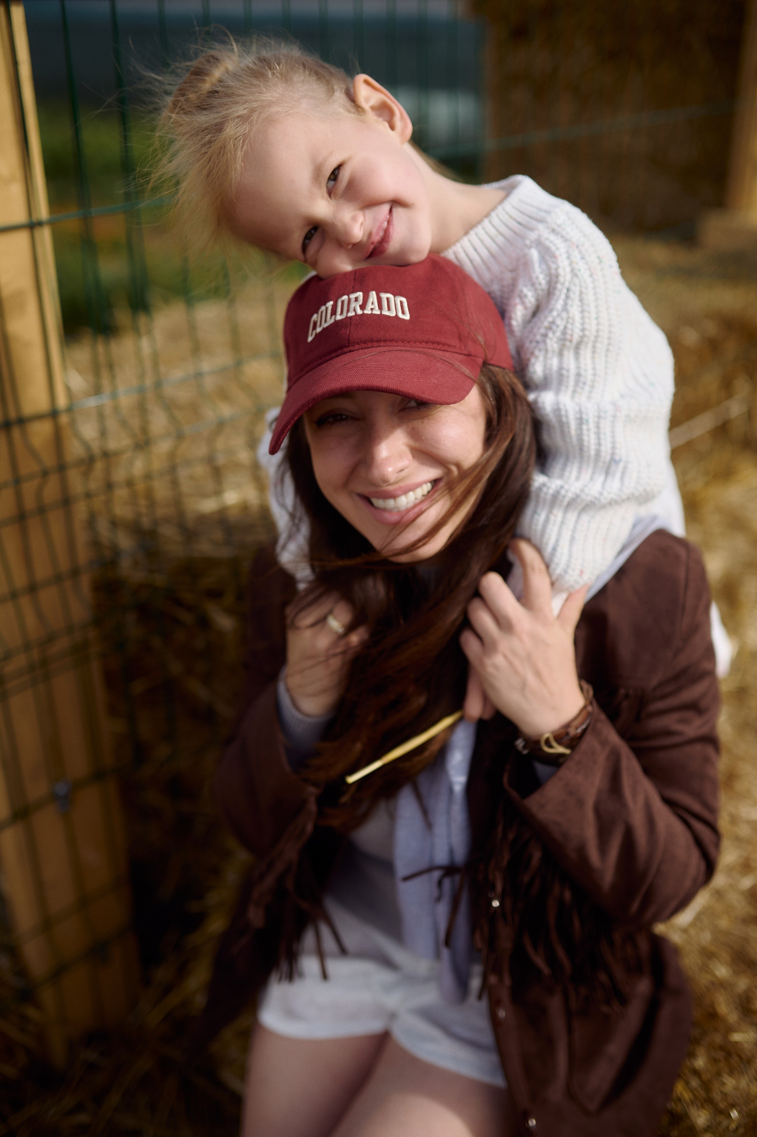 Кристина и Ариша на ферме. Семейный и свадебный lifestyle-фотограф в Москве Мария Петрова