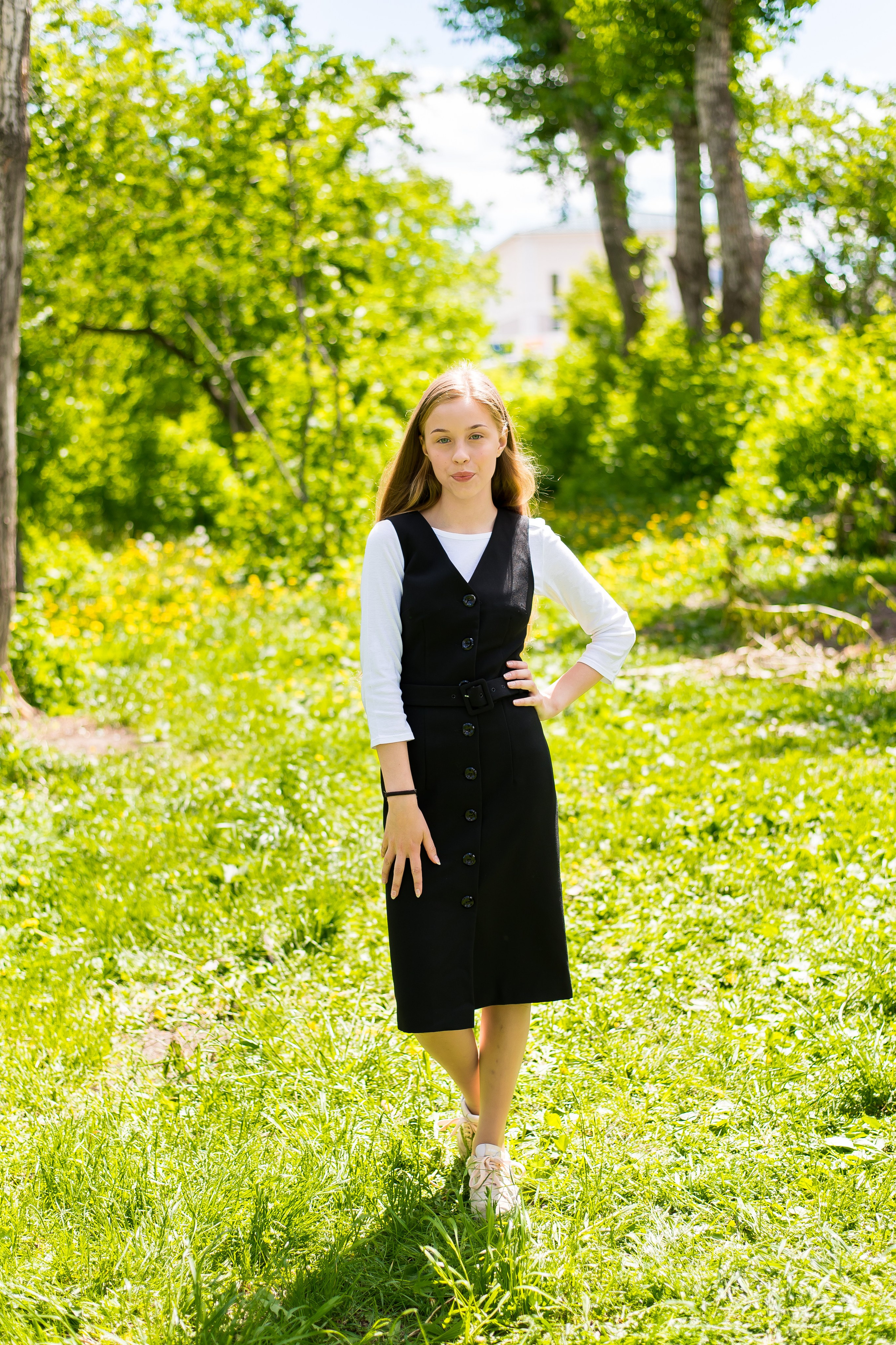 В школьном дворе, парке. Детский фотограф в Екатеринбурге и Берёзовском Евгений Кондаков