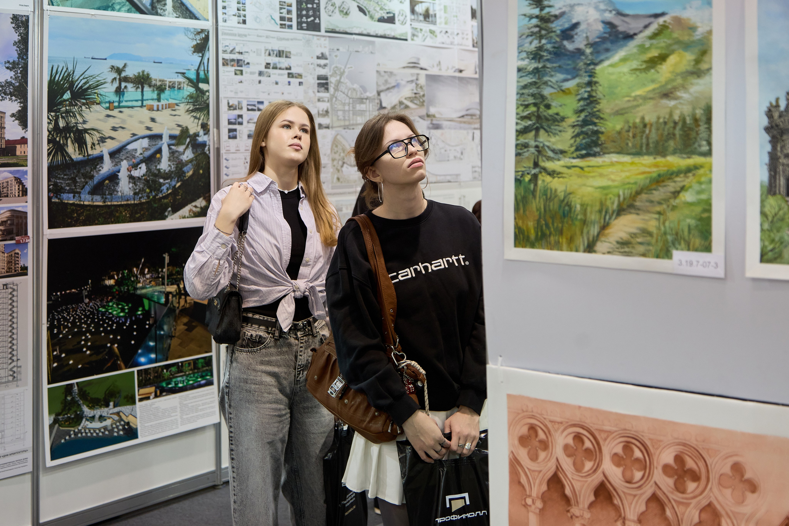 ЮгБилд 2026. Фотограф Руслан Потапов в Краснодаре