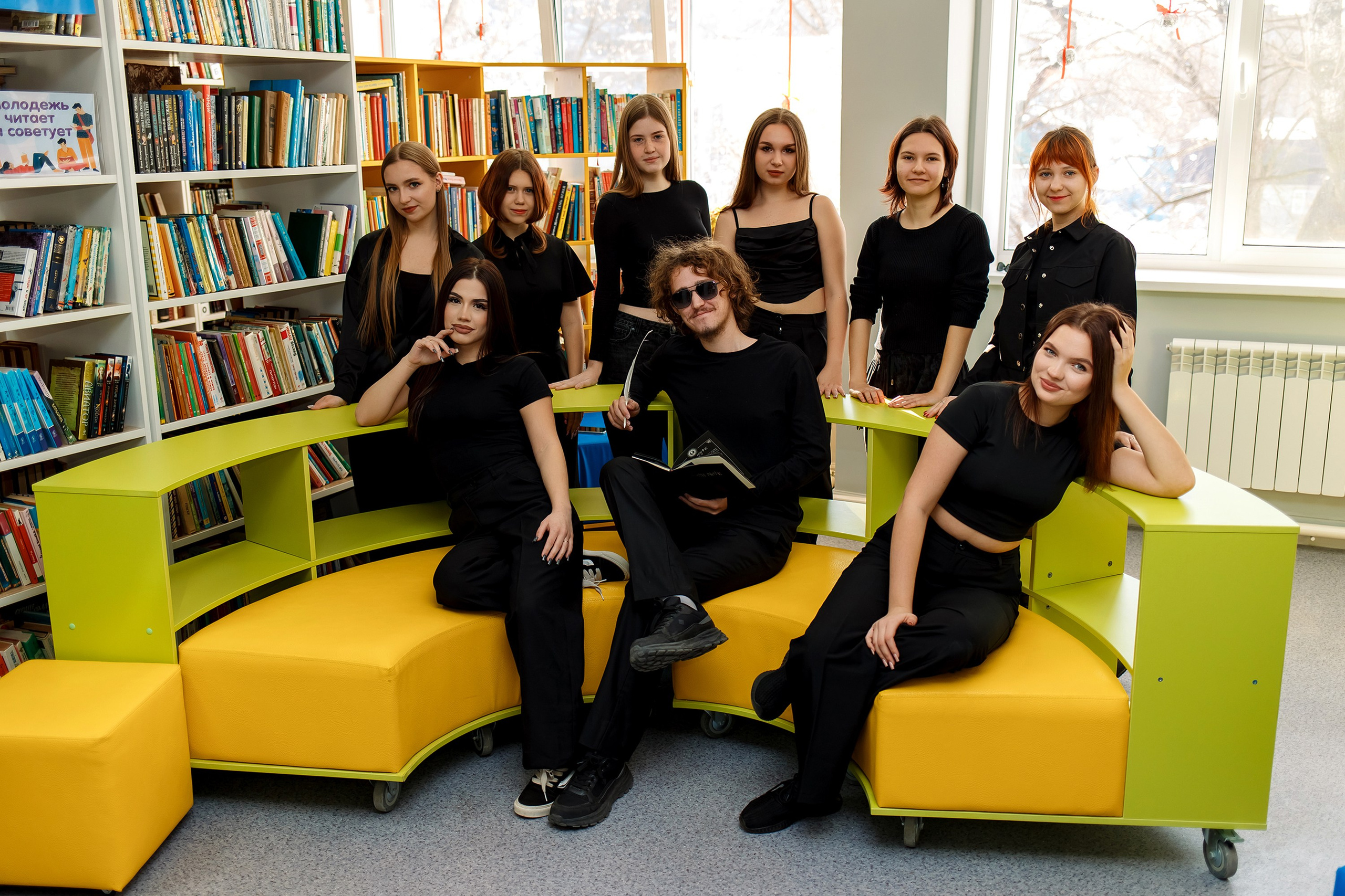 11 класс 7 школа. Фотограф Любовь Корниенко, Примоский край