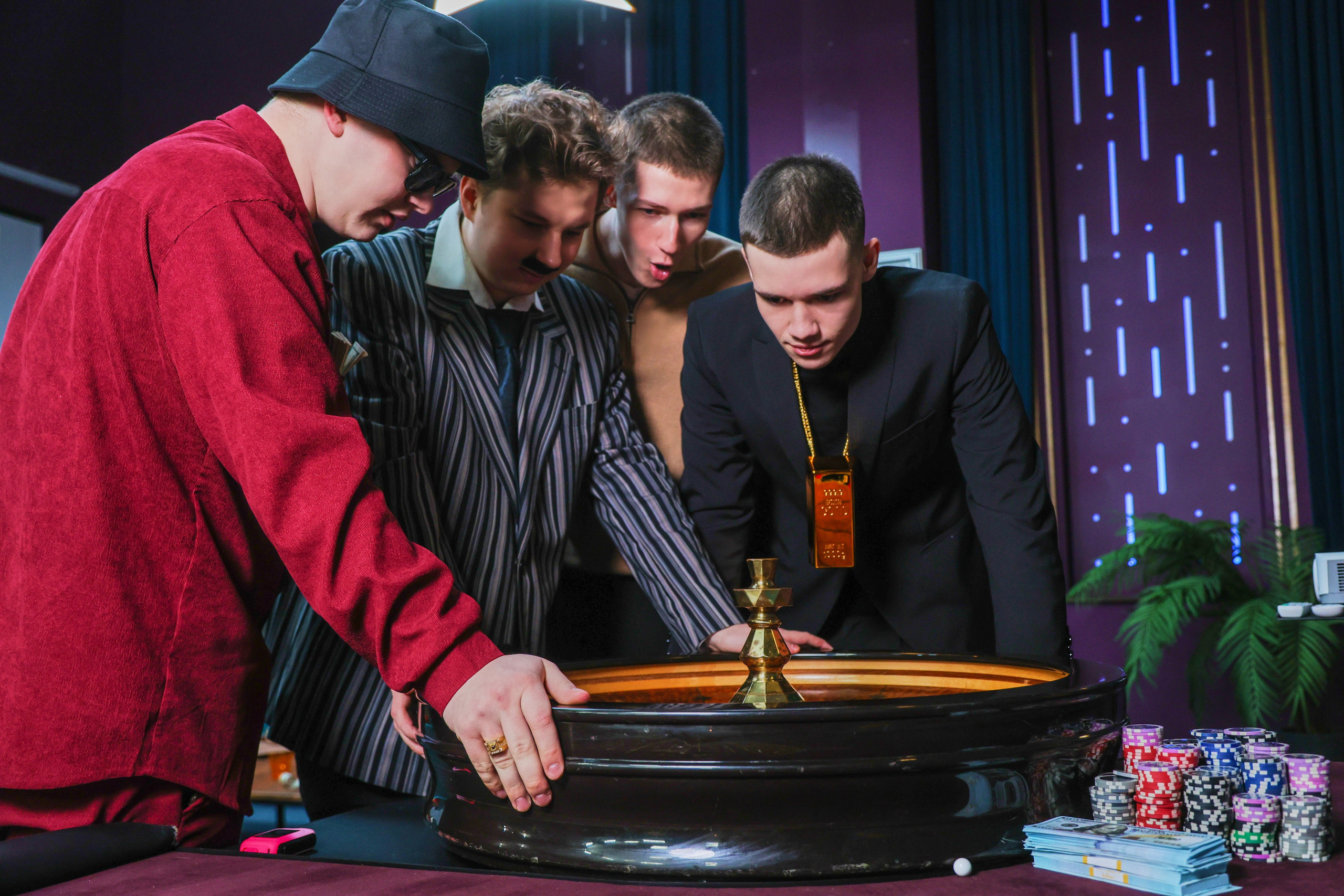 Вечеринка в стиле «Золотая молодежь». Akhmedov Team × Medoed Production — фото и видеопродакшен для мероприятий