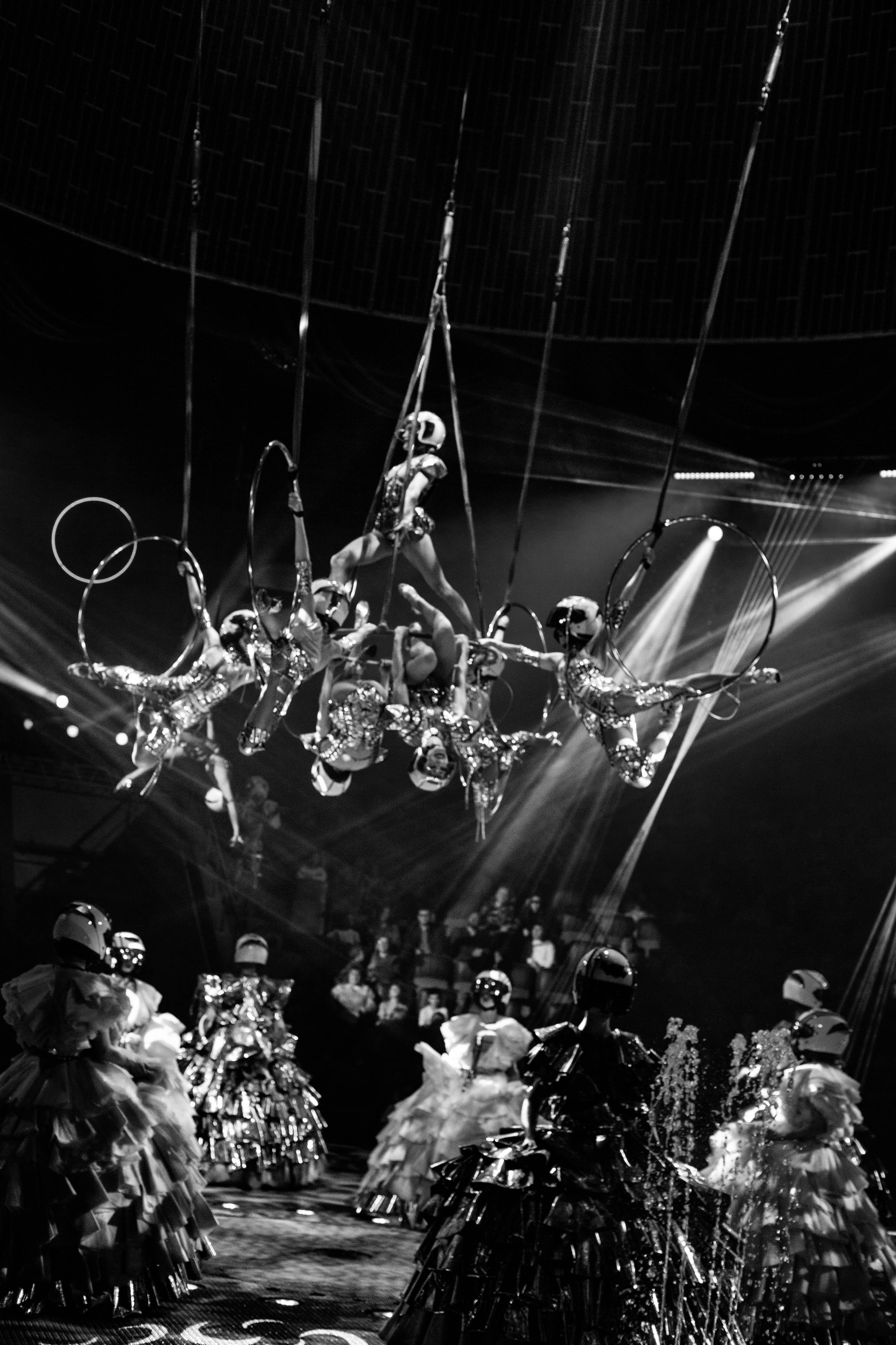 Нижегородский цирк. Шоу фонтанов. Фотограф в Нижнем Новгороде