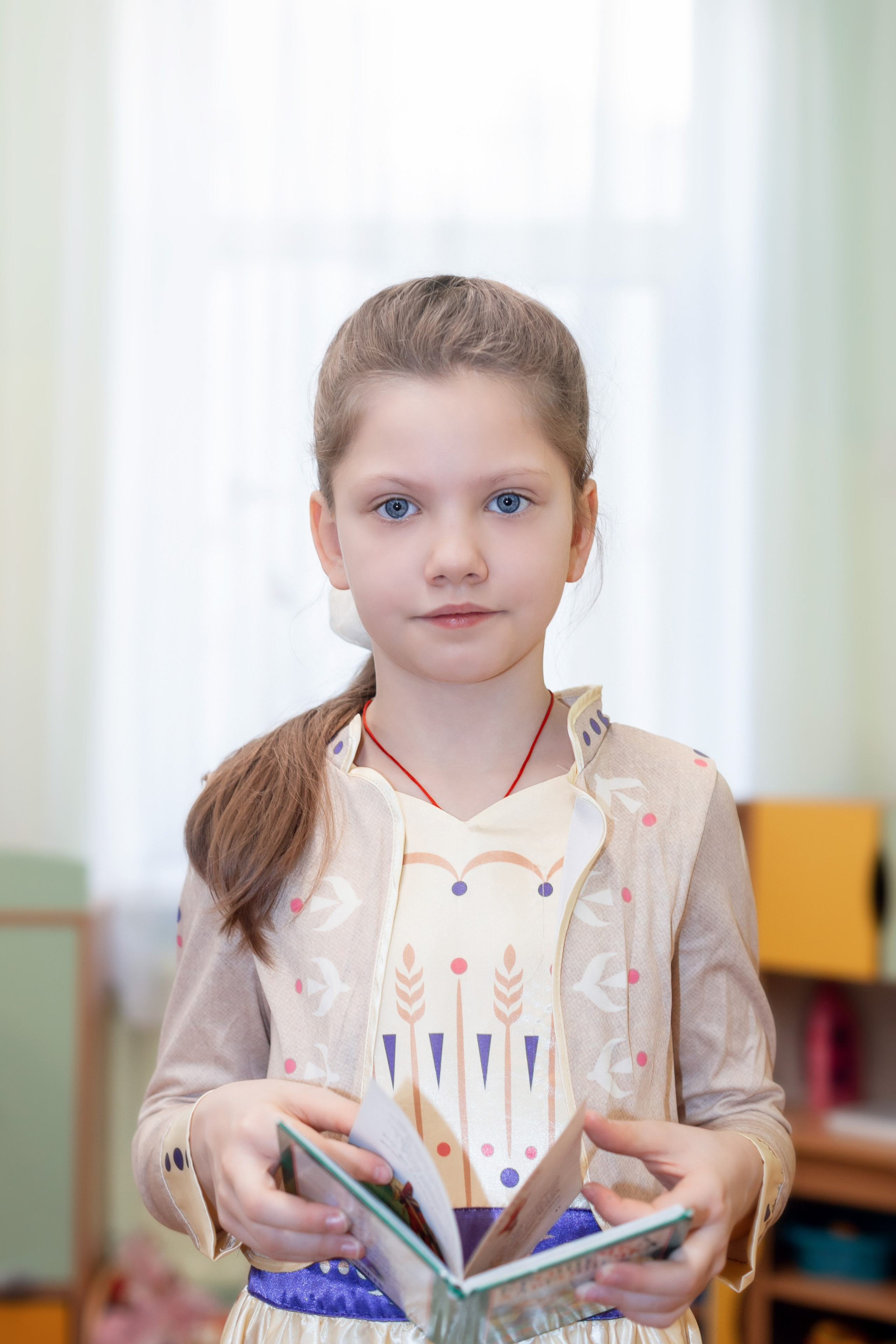 Выпускной фотоальбом 2025. Семейный фотограф в Санкт-Петербурге