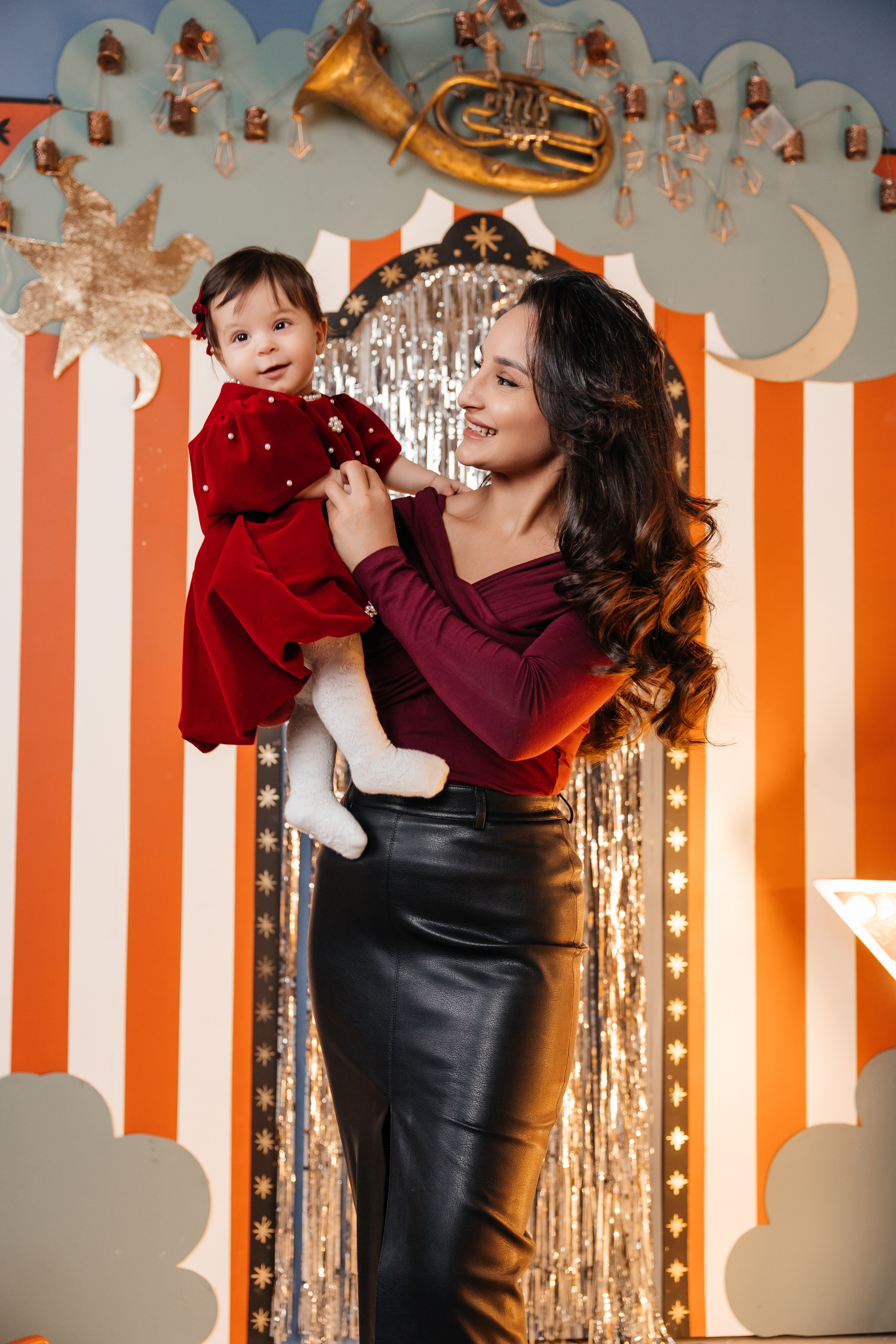 Семейная фотосессия в Сургуте. Семейный фотограф в Сургуте Инна Смолякова