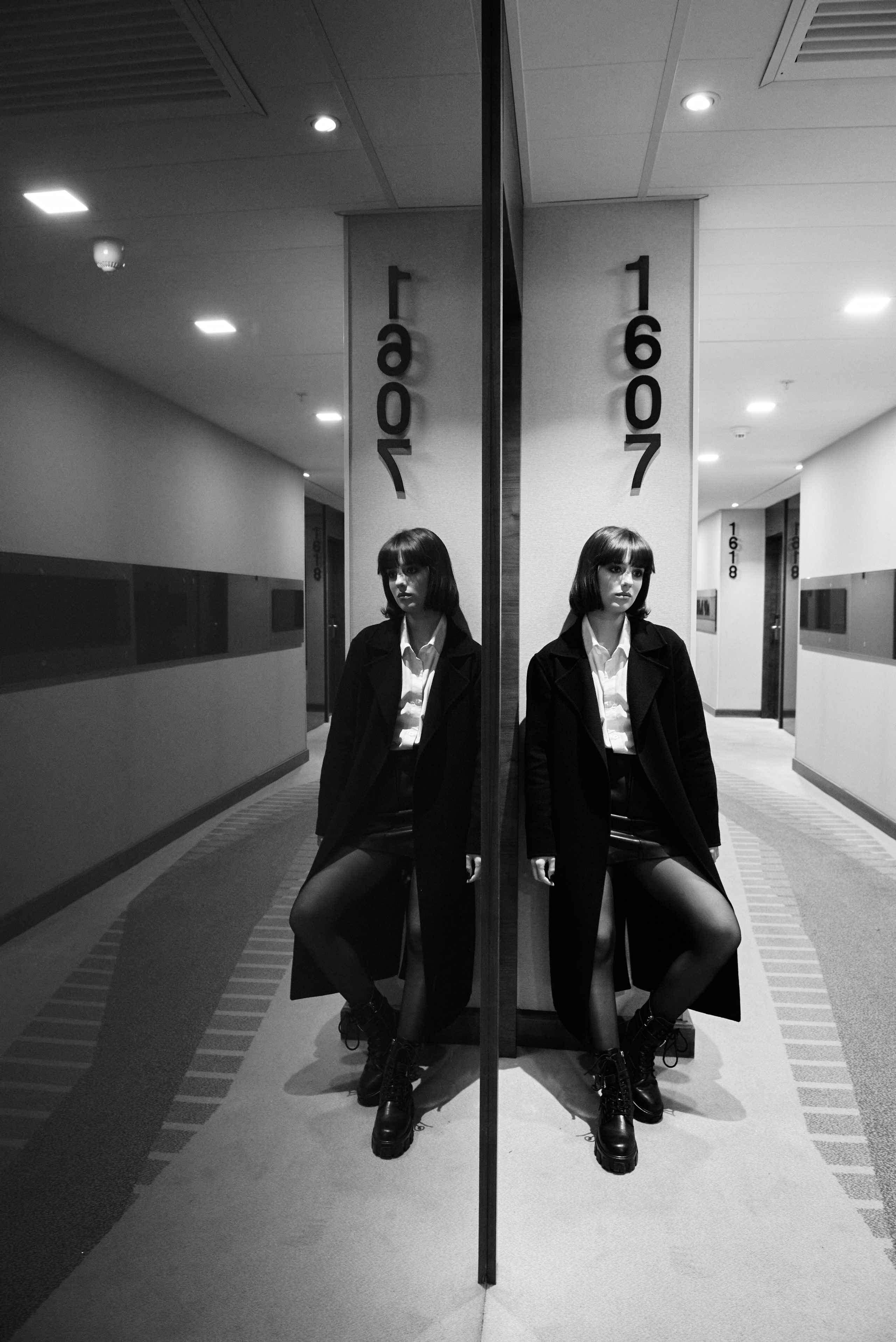 Hotel. Z H U R A V L E V