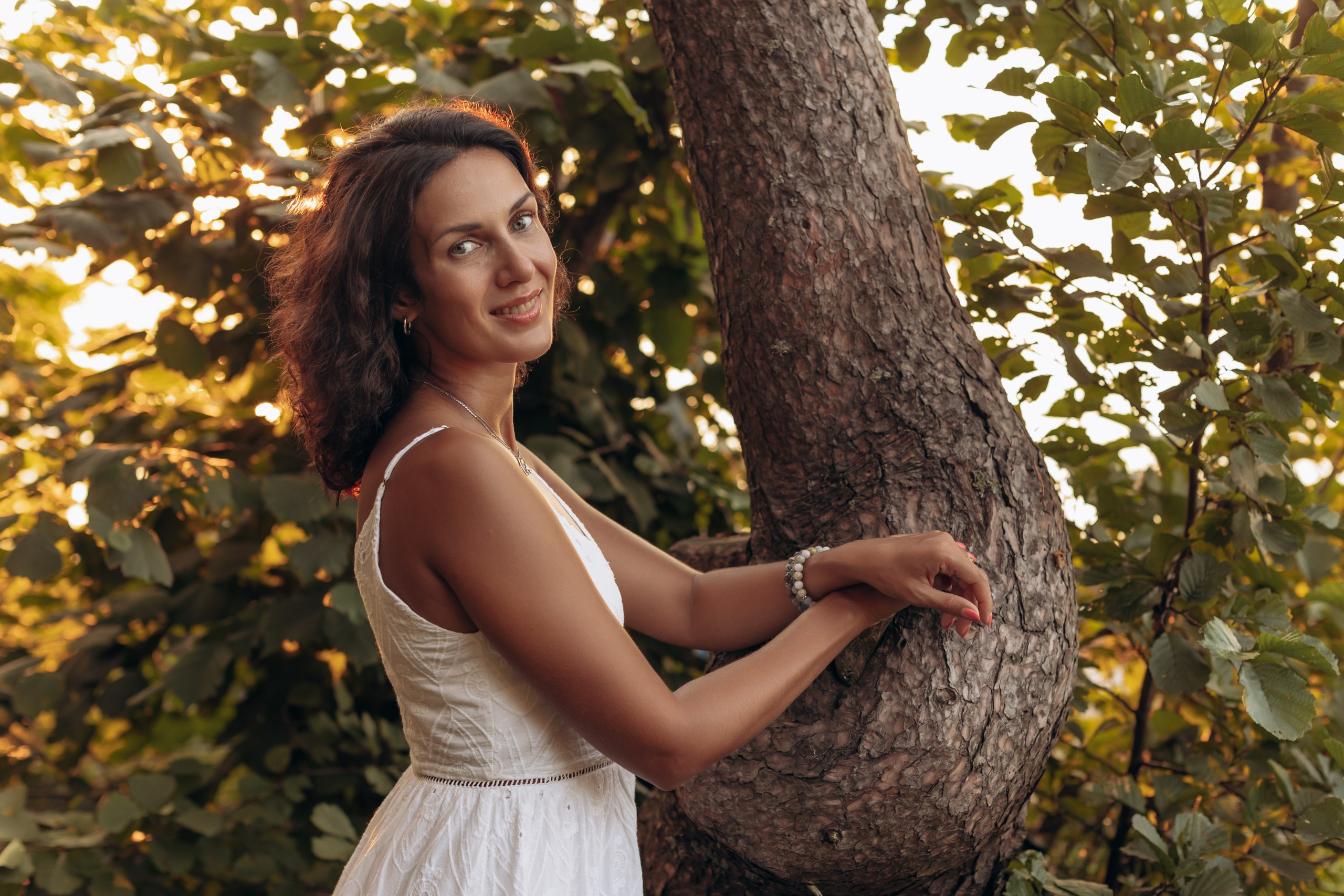 Подруги Пионеский Сосновый бор закат. Фотограф в Калининграде свадебная фотография, репортажная, фотосессии