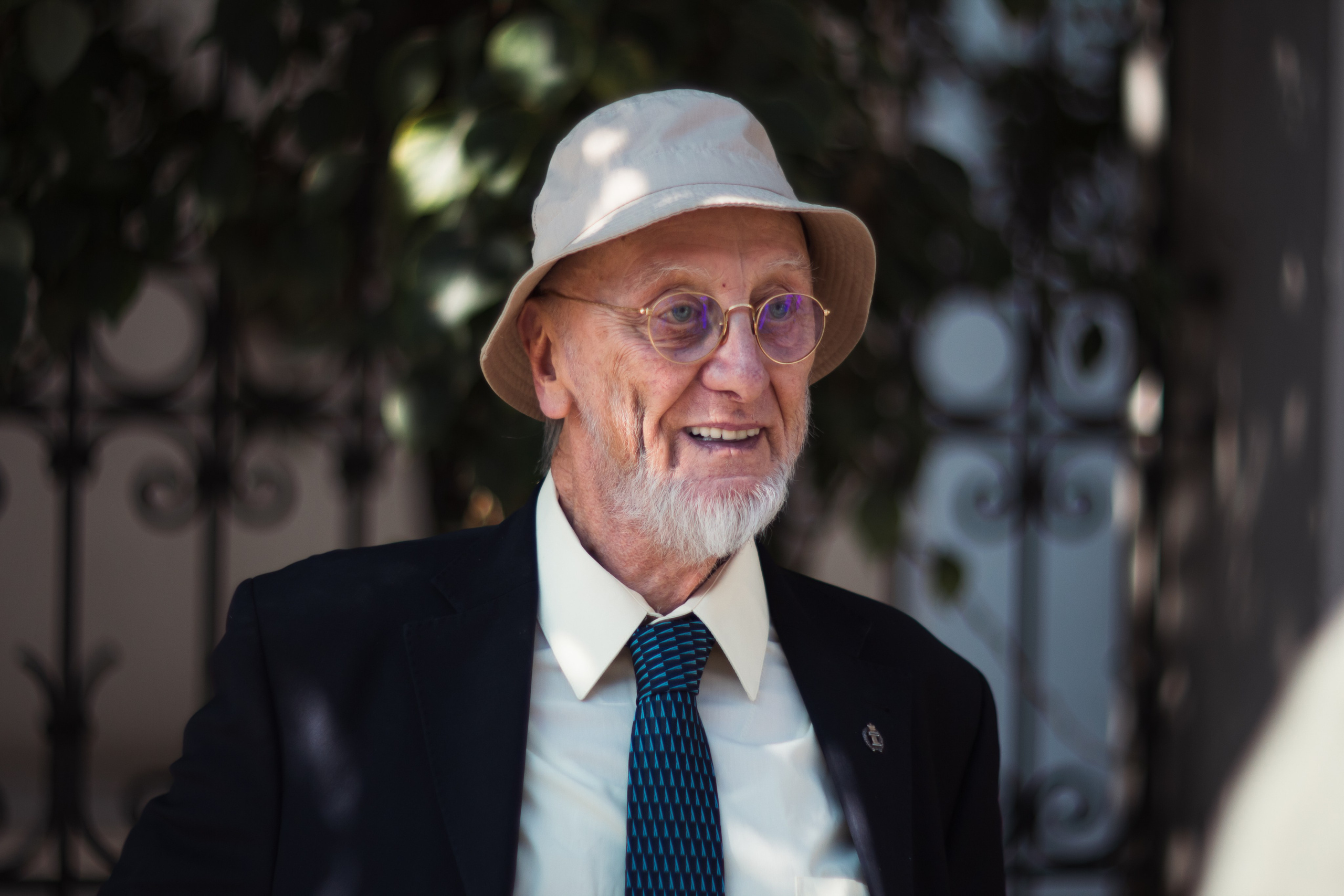 Репортаж с открытия памятника Доктору Лизе. Фотограф Алекс Беранже