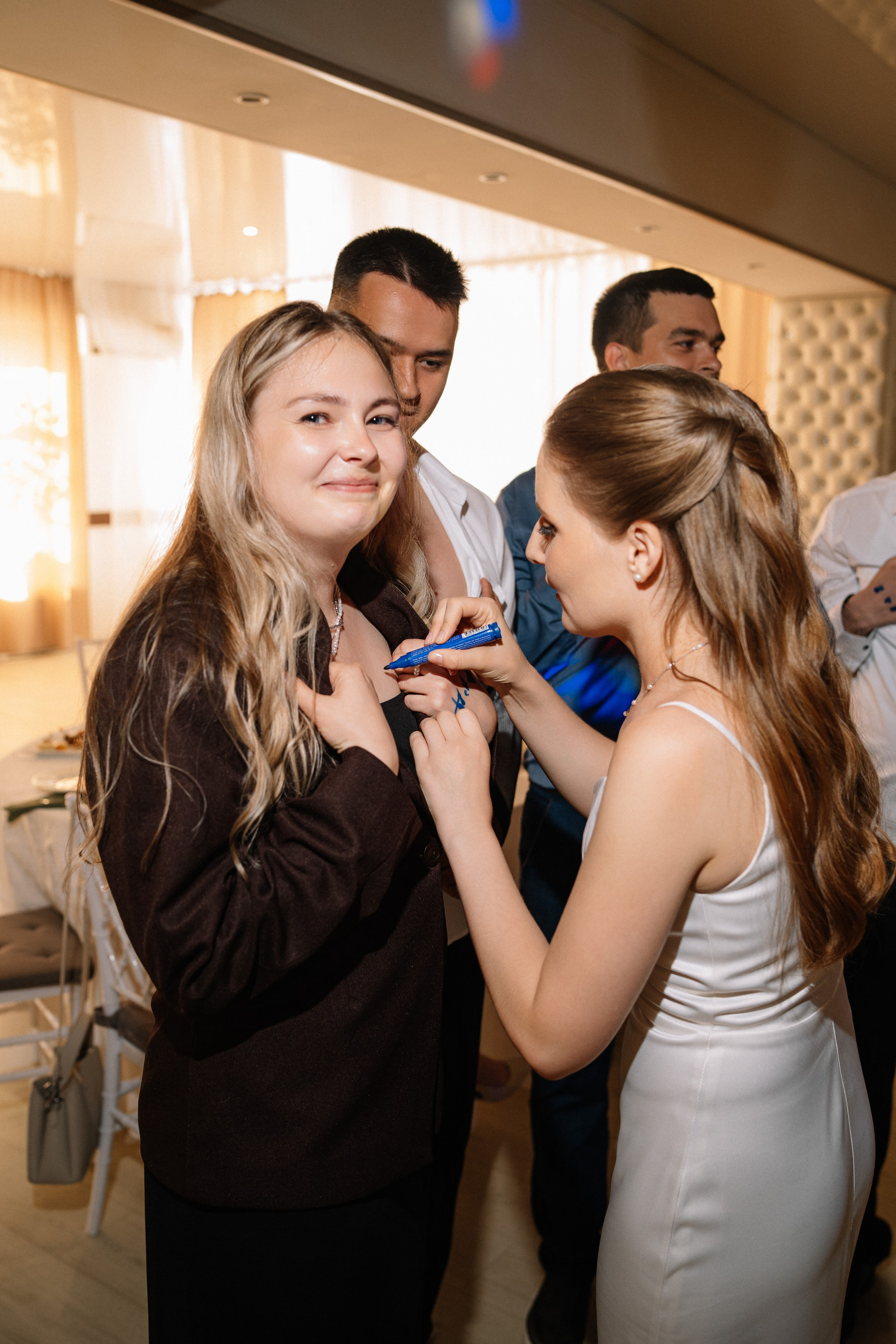 Анастасия и Роман — банкет Времена года. Репортажный (Event) фотограф в Барнауле | Даниил Маркин | Качество и вайб