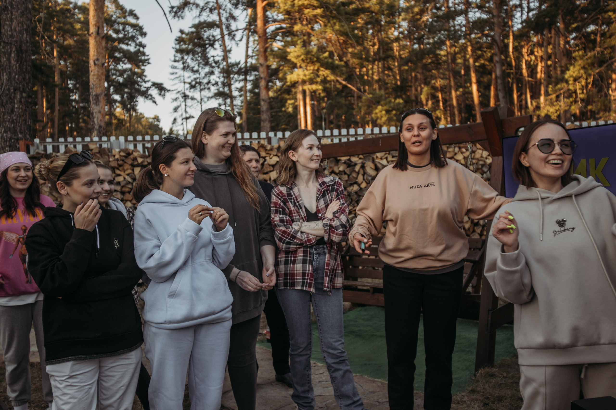 Корпоратив Muza_Arts. Венера Гайн. Репортажный фотограф  Тюмень. Обучение фотографии с 0