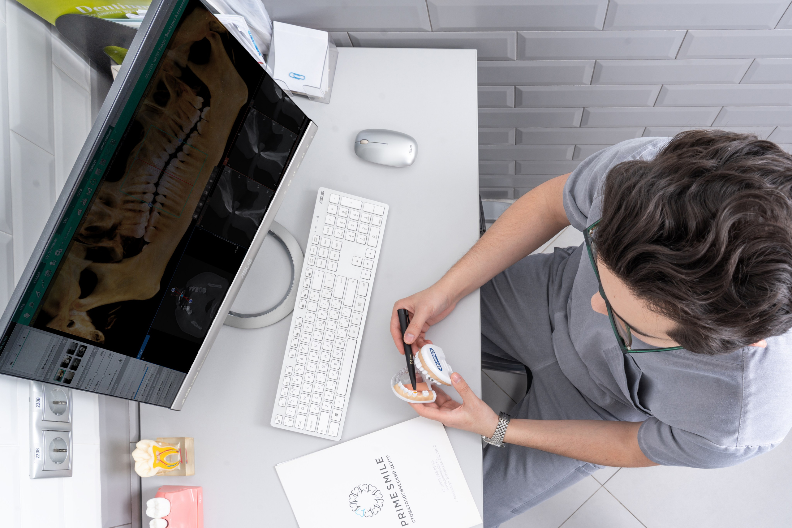 Съёмка для стоматологической клиники Prime smile. Портретный фотограф в Москве Фарид Леонов