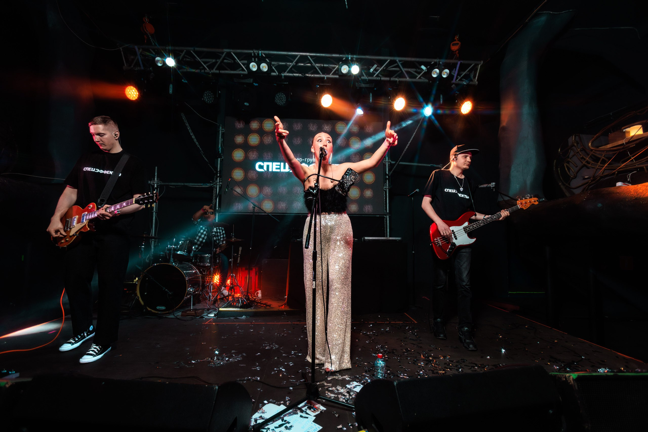 30.04.25 Юность х Пропаганда. Репортажный фотограф Екатеринбург | Яркий, качественный репортаж | Концерты, клубы, репортаж, праздники, корпоративы