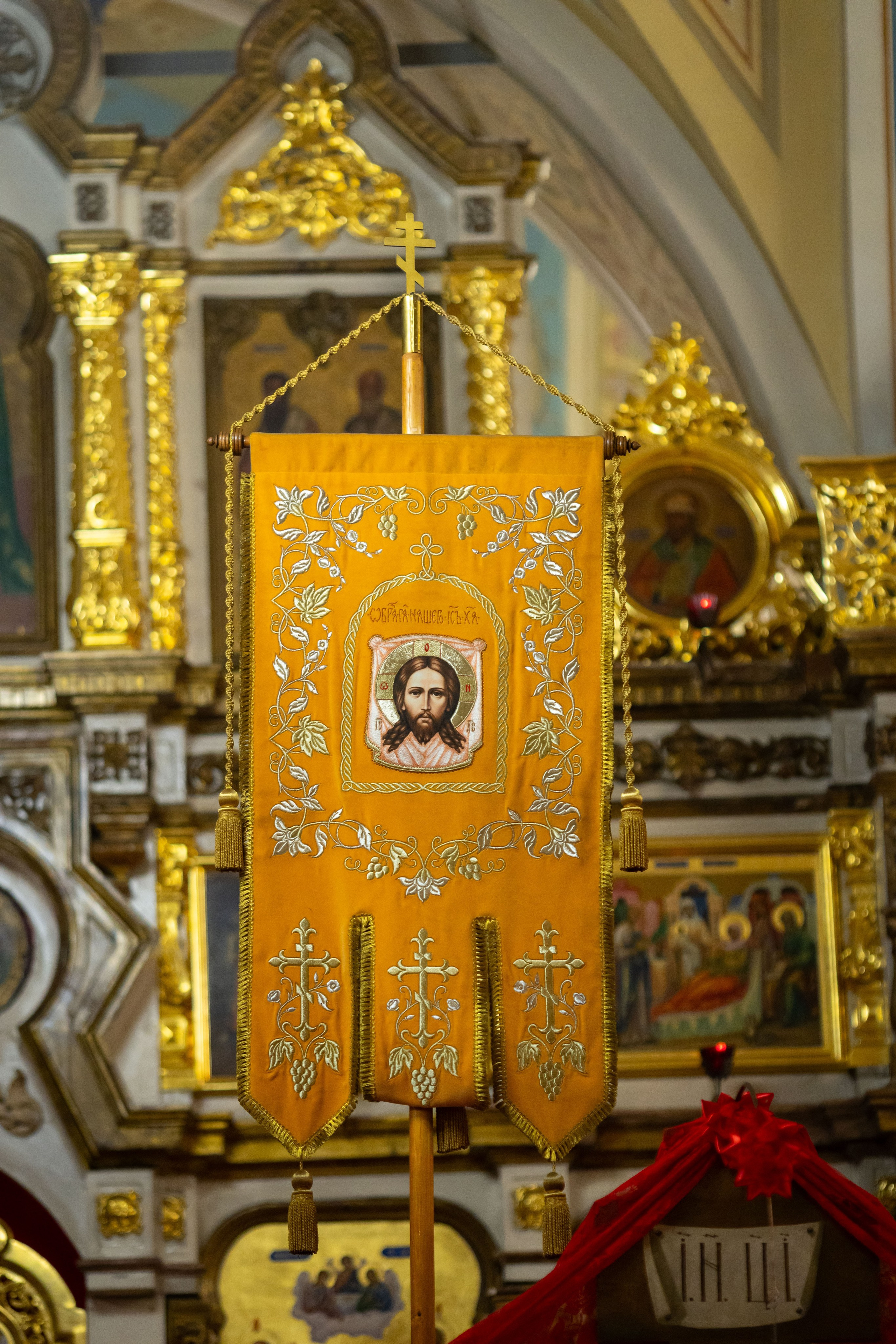 Пасха Воскресенский храм с Ашитково. Семейный и детский фотограф Анна Петракова