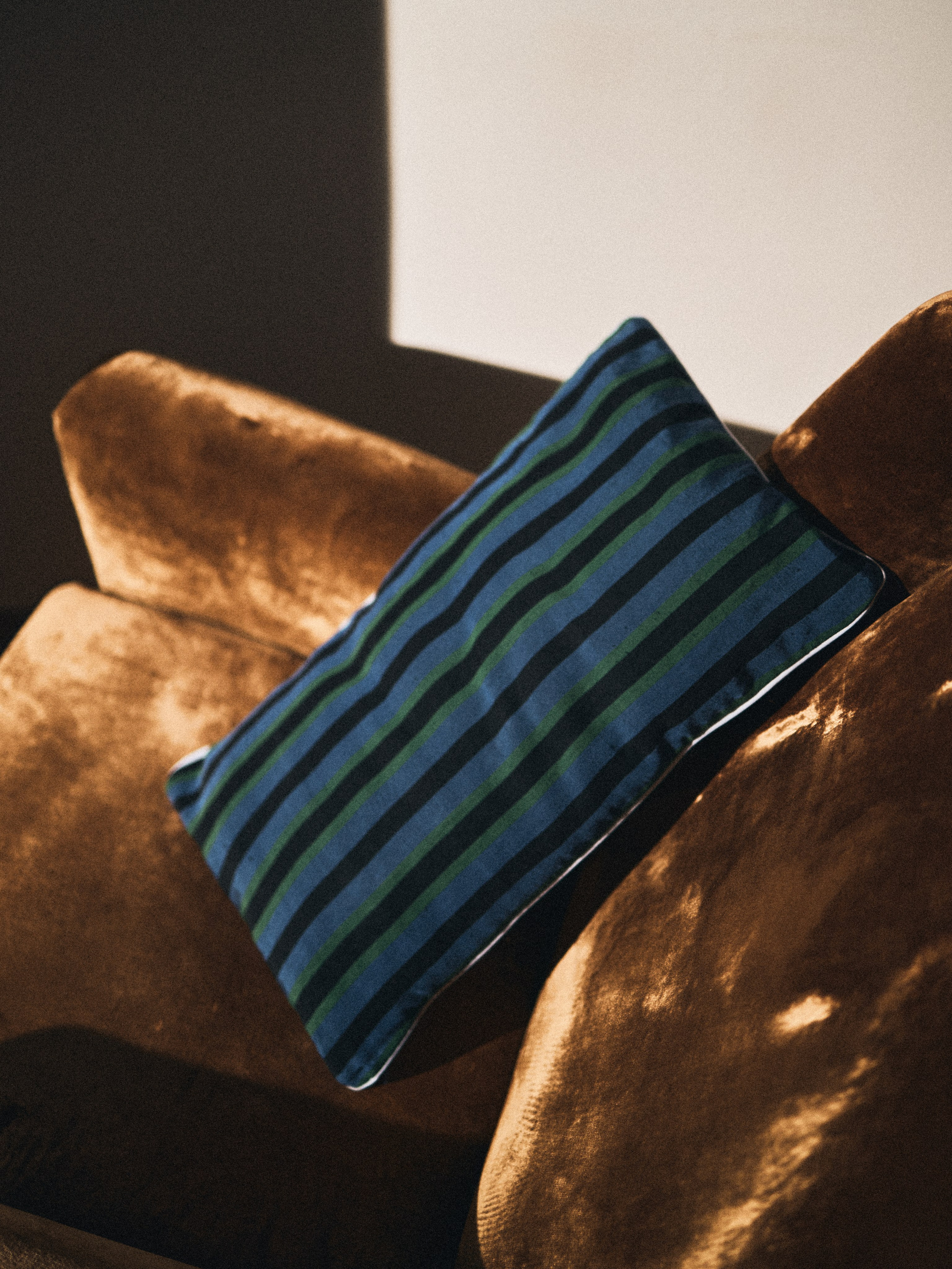 Olesha — текстиль для дома. Декоратор интерьеров Ксения Левдикова