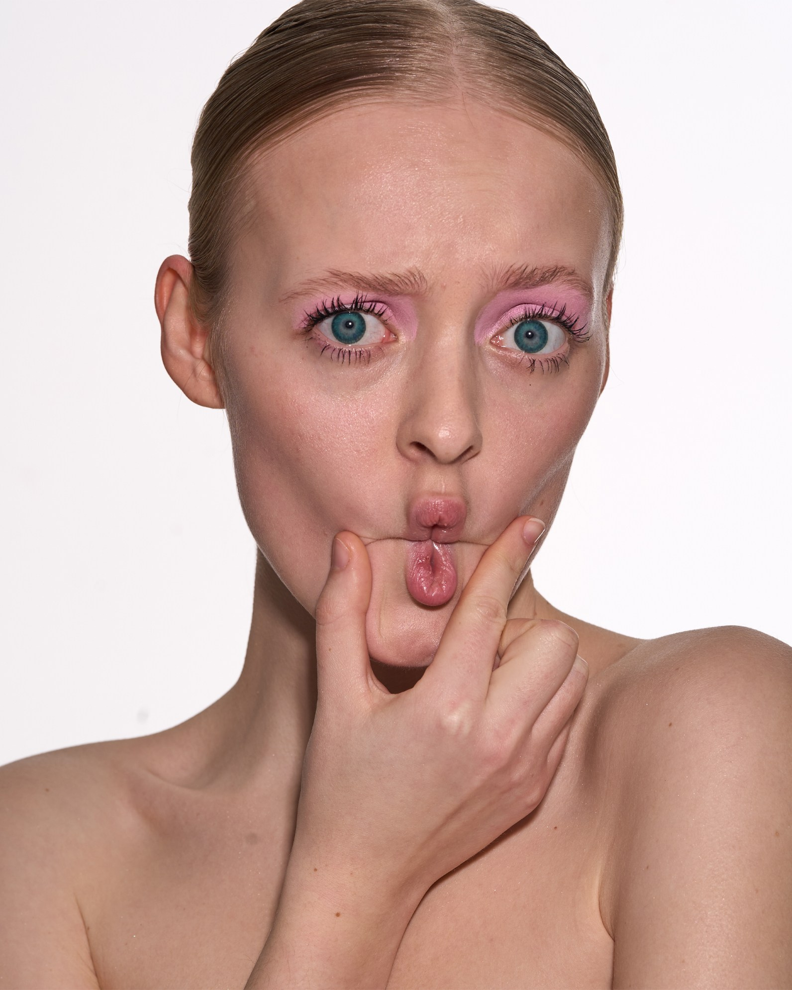 BEFORE / AFTER. Valeriia Rodnova | Retoucher