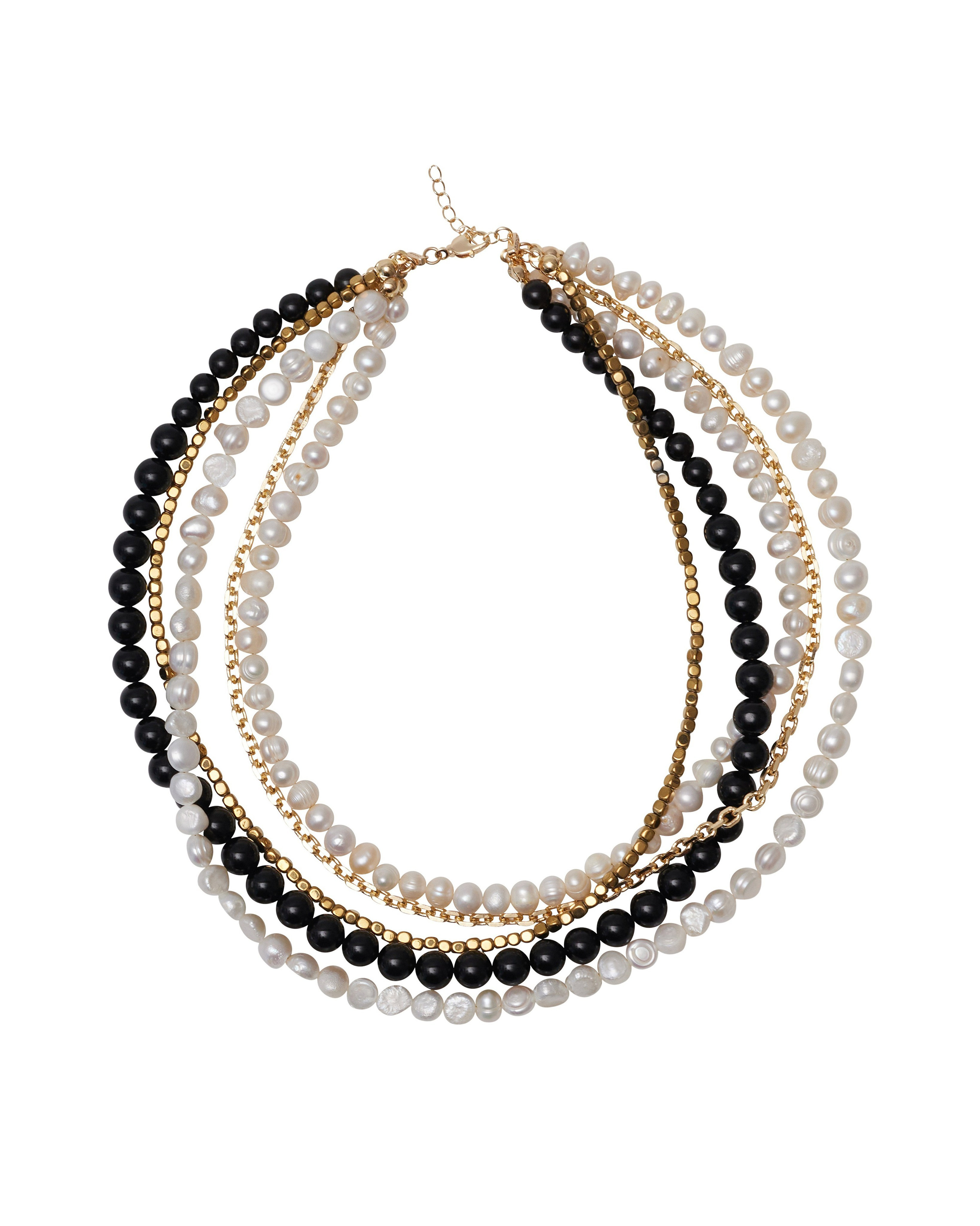 PRODUCT. Valeriia Rodnova | Retoucher