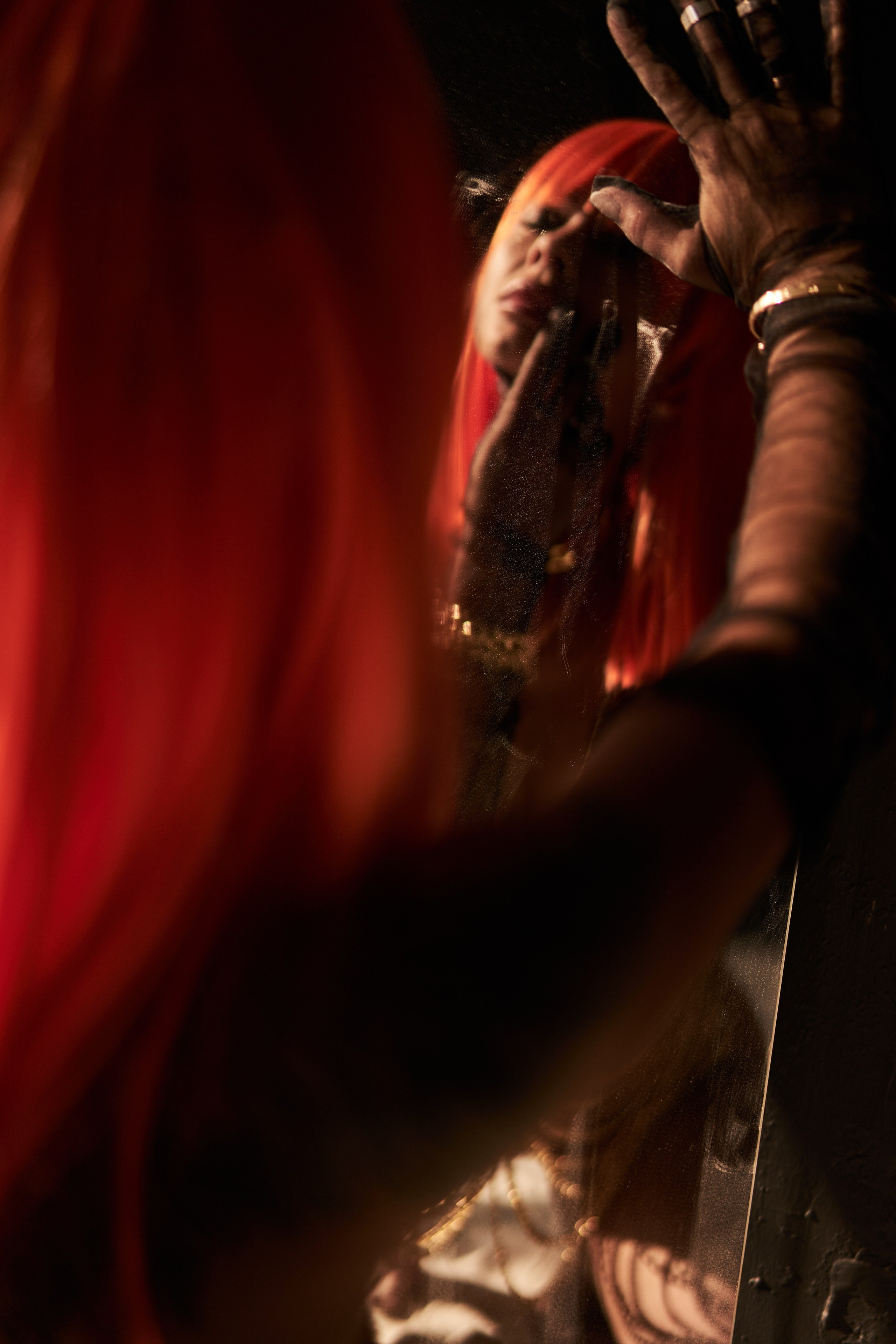 Будуарная фотосессия в студии с змеями. Фотограф Екатеринбург Кокшарова Александра