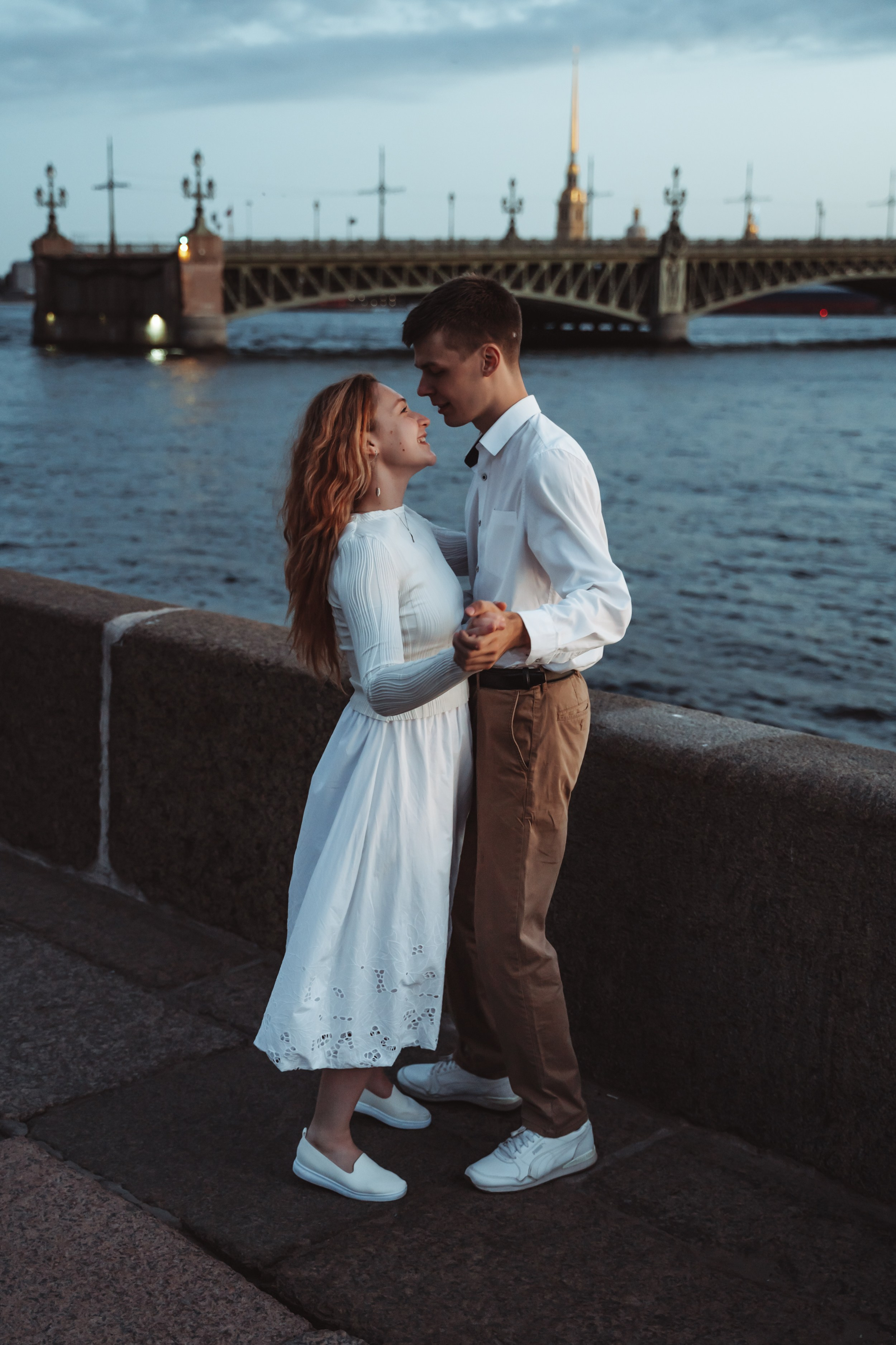 Лав стори фотограф Санкт-Петербург. Свадебный, семейный, портретный, репортажный фотограф в Санкт-Петербурге