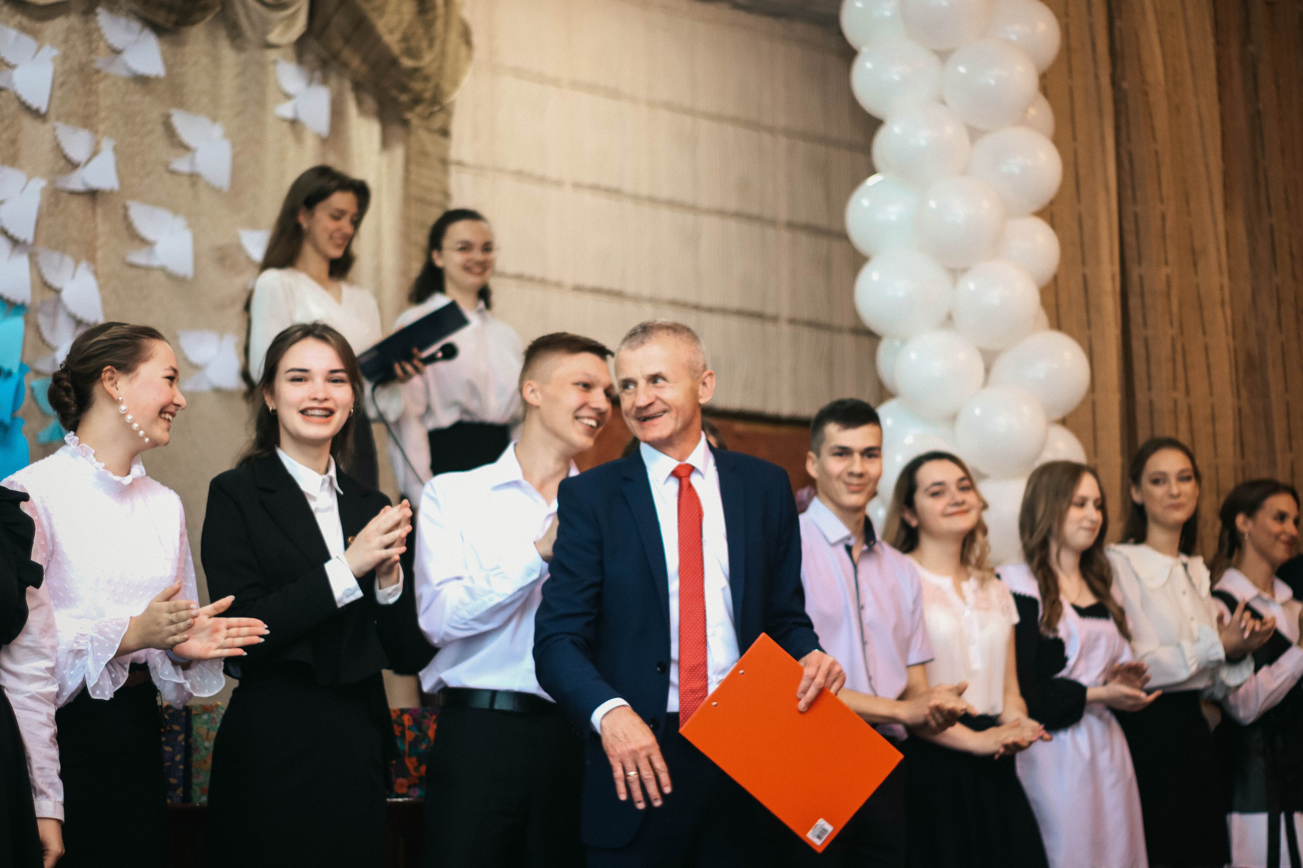 Последний звонок. Фотограф Дарья Маташкова