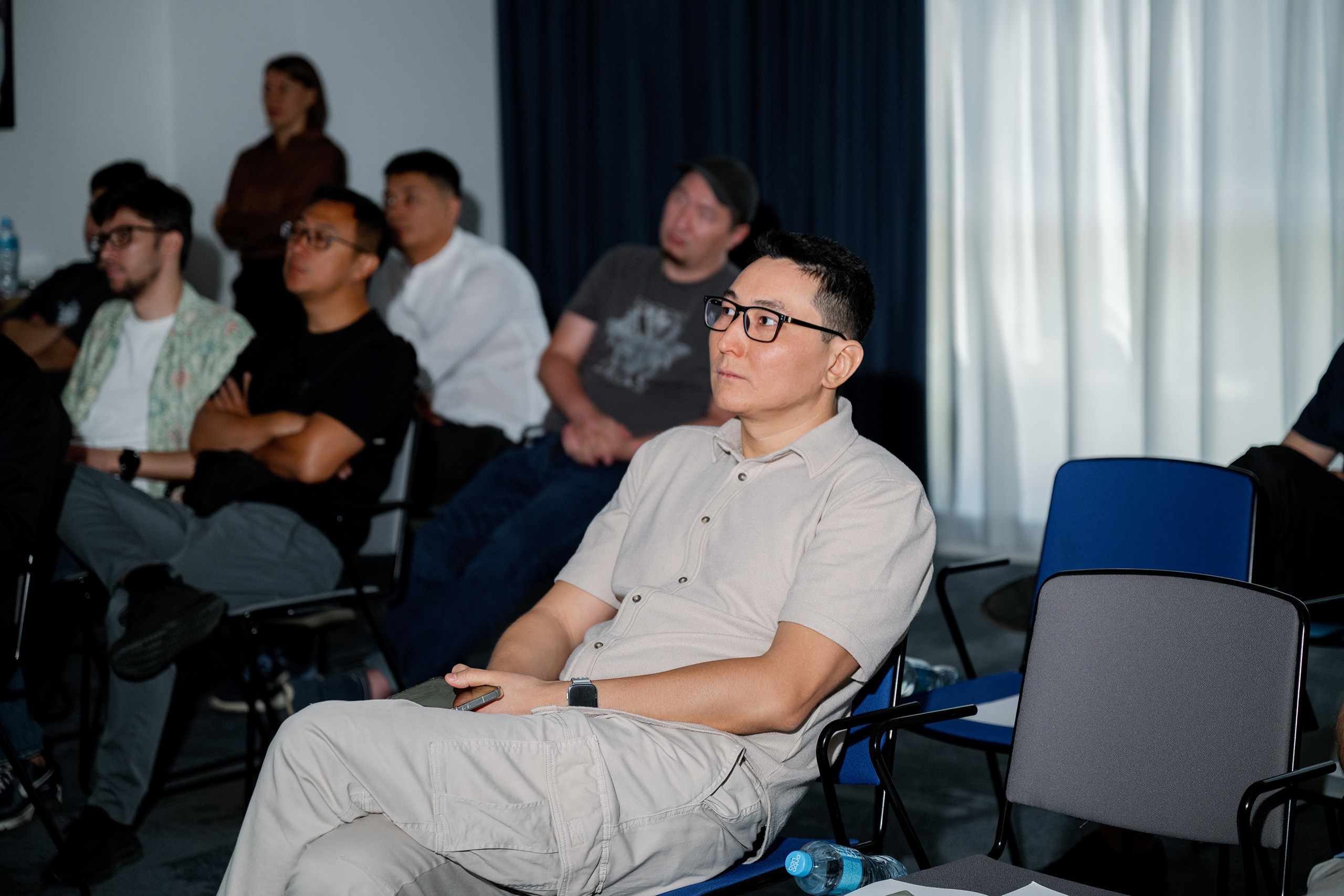 Бизнес завтрак BakoTech&Fortra. Фотограф в Алматы — Алексей Коньков | Репортаж, свадьбы, портреты