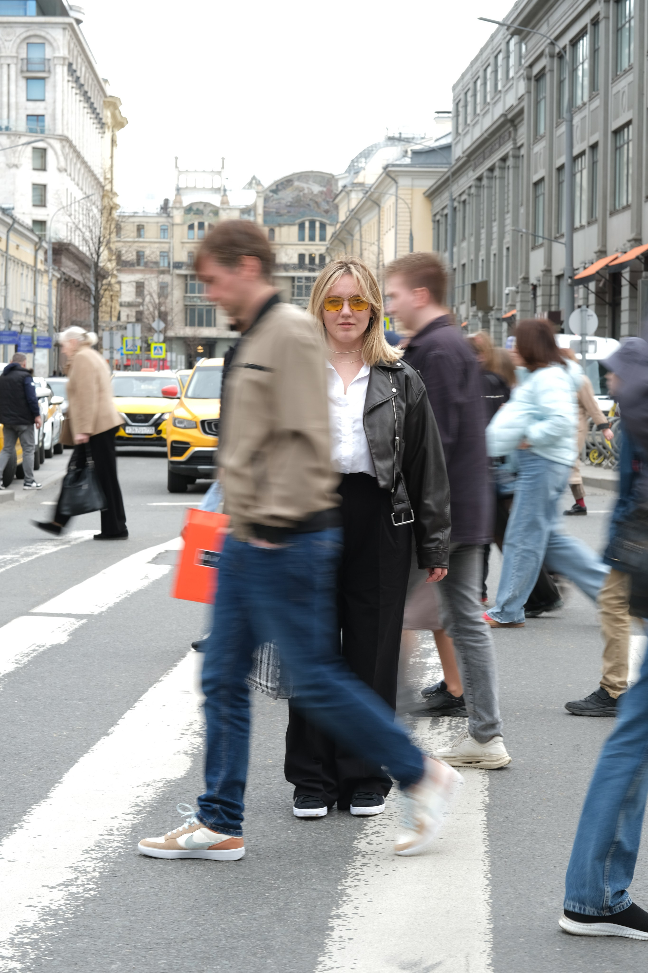 Street. Женский фотограф в Москве